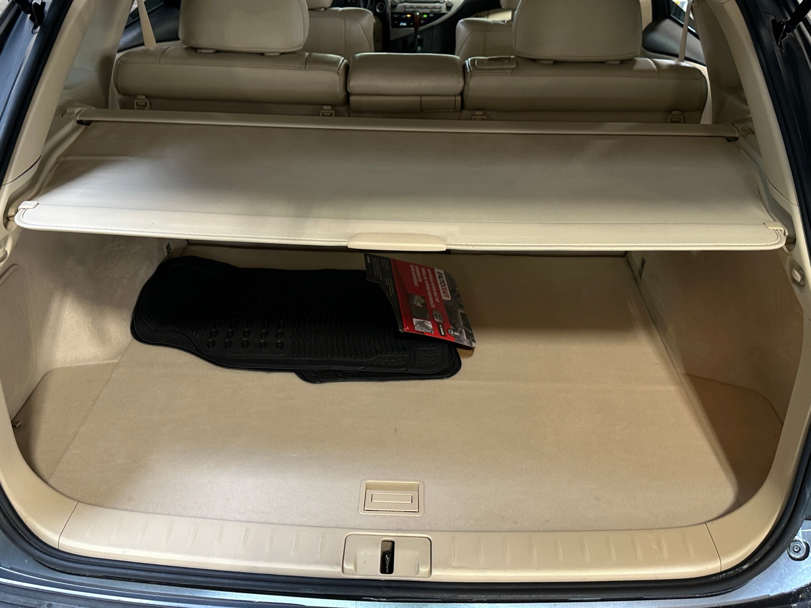 Thumbnail: 2012 Lexus RX - 7