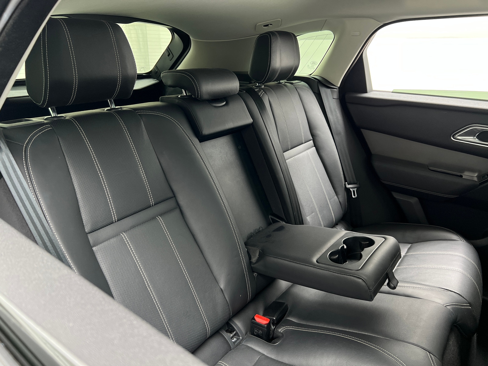 Thumbnail: 2018 Land Rover Range Rover Velar - 5