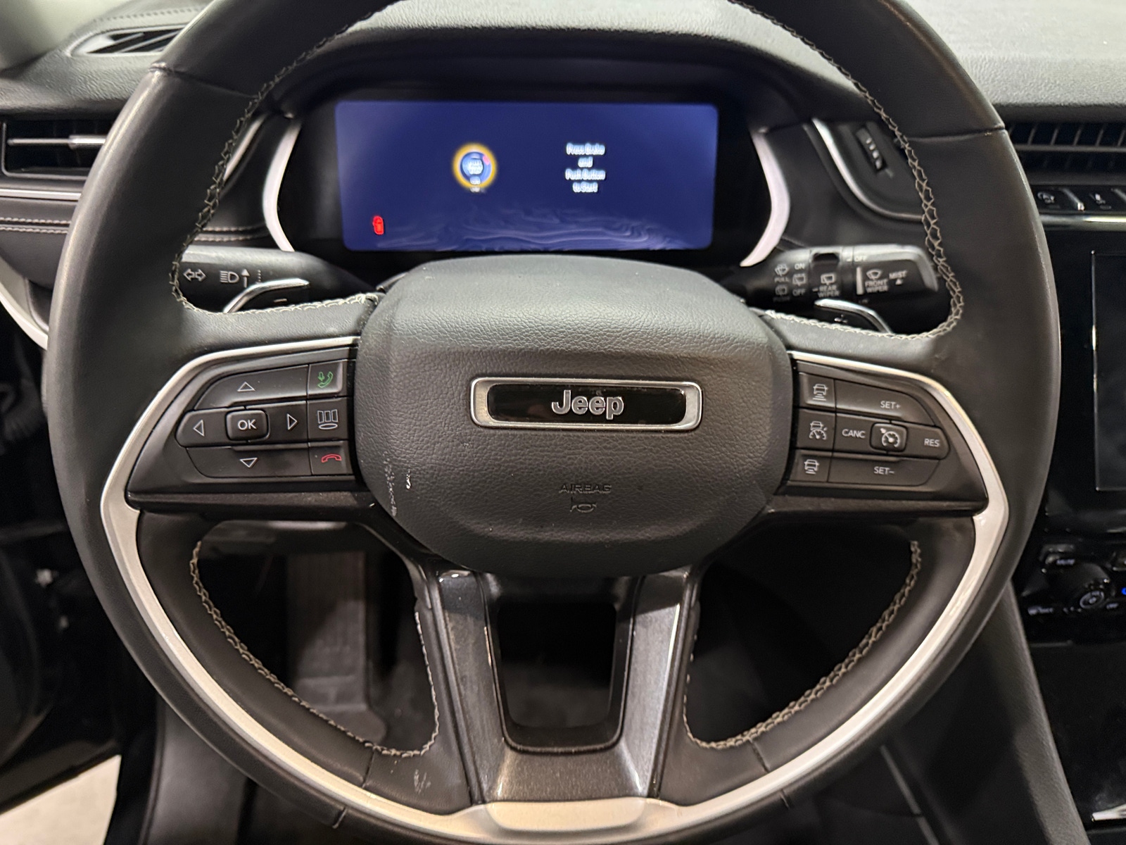 Thumbnail: 2023 Jeep Grand Cherokee L - 5