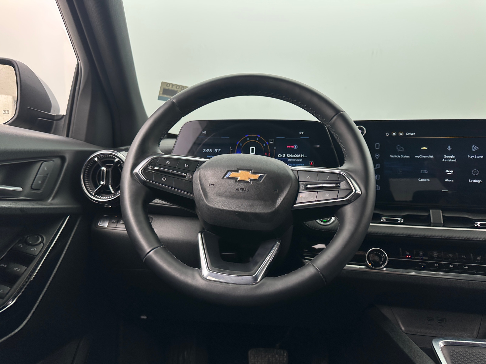 Thumbnail: 2025 Chevrolet Equinox - 5