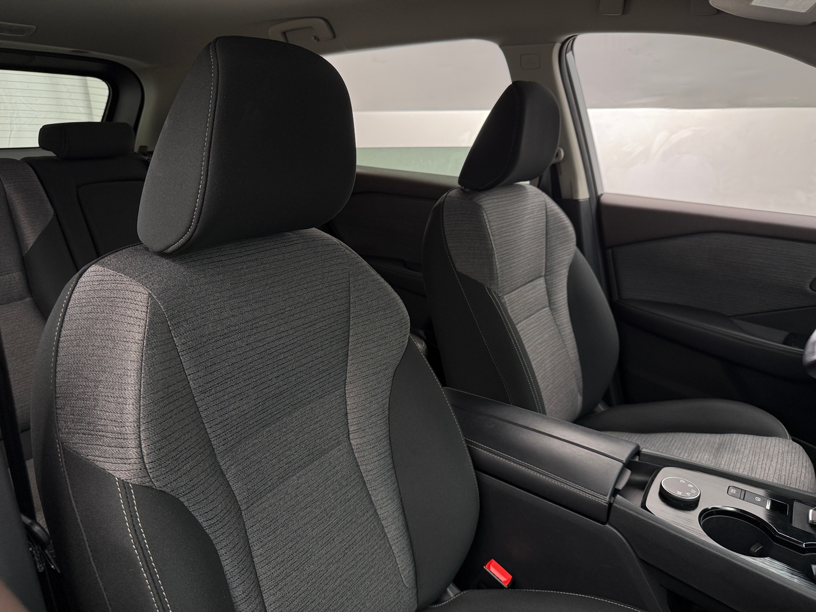 Thumbnail: 2022 Nissan Rogue - 2