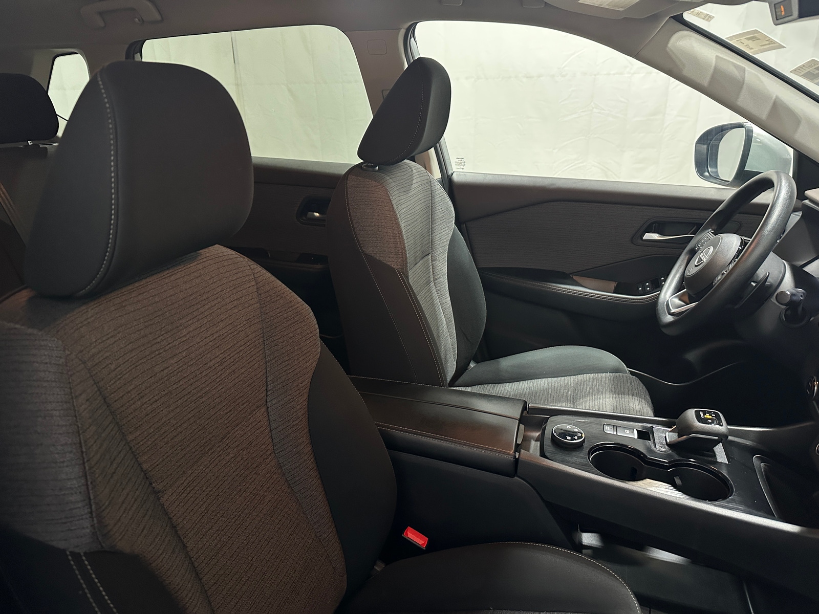 Thumbnail: 2023 Nissan Rogue - 2