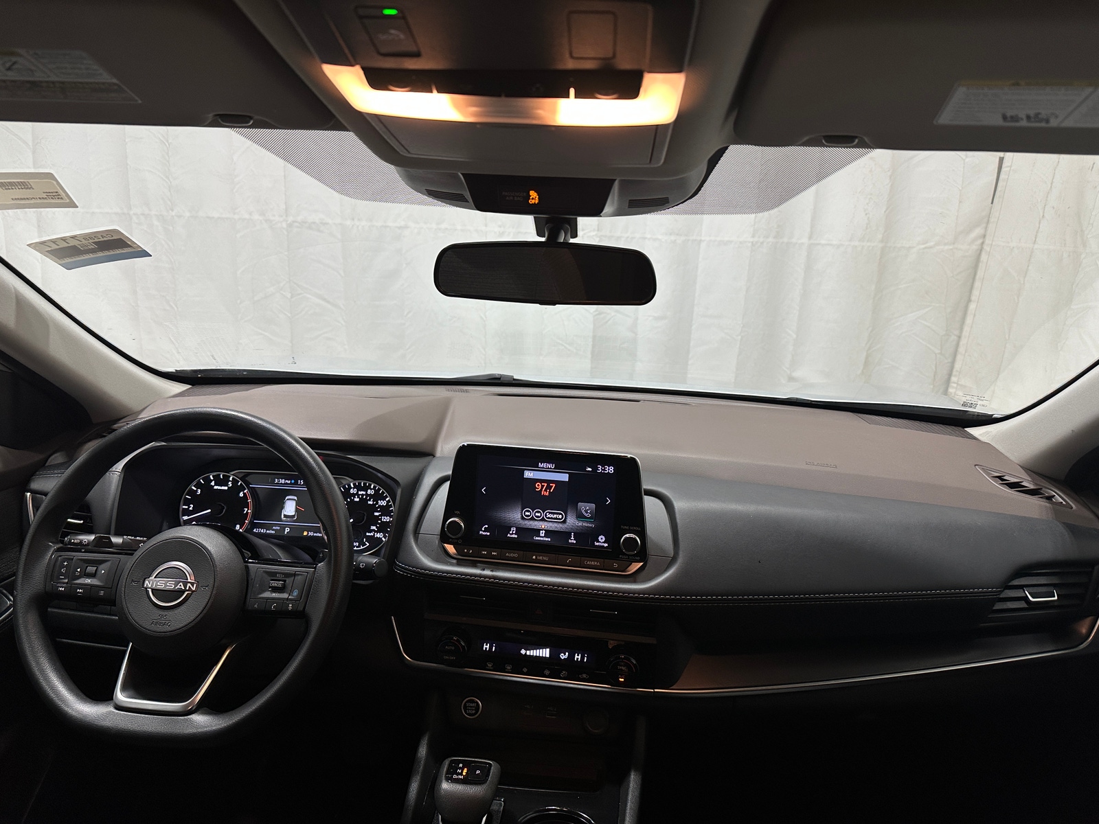 Thumbnail: 2023 Nissan Rogue - 3