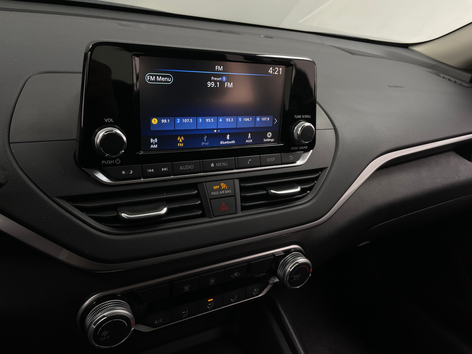 Thumbnail: 2024 Nissan Altima - 4