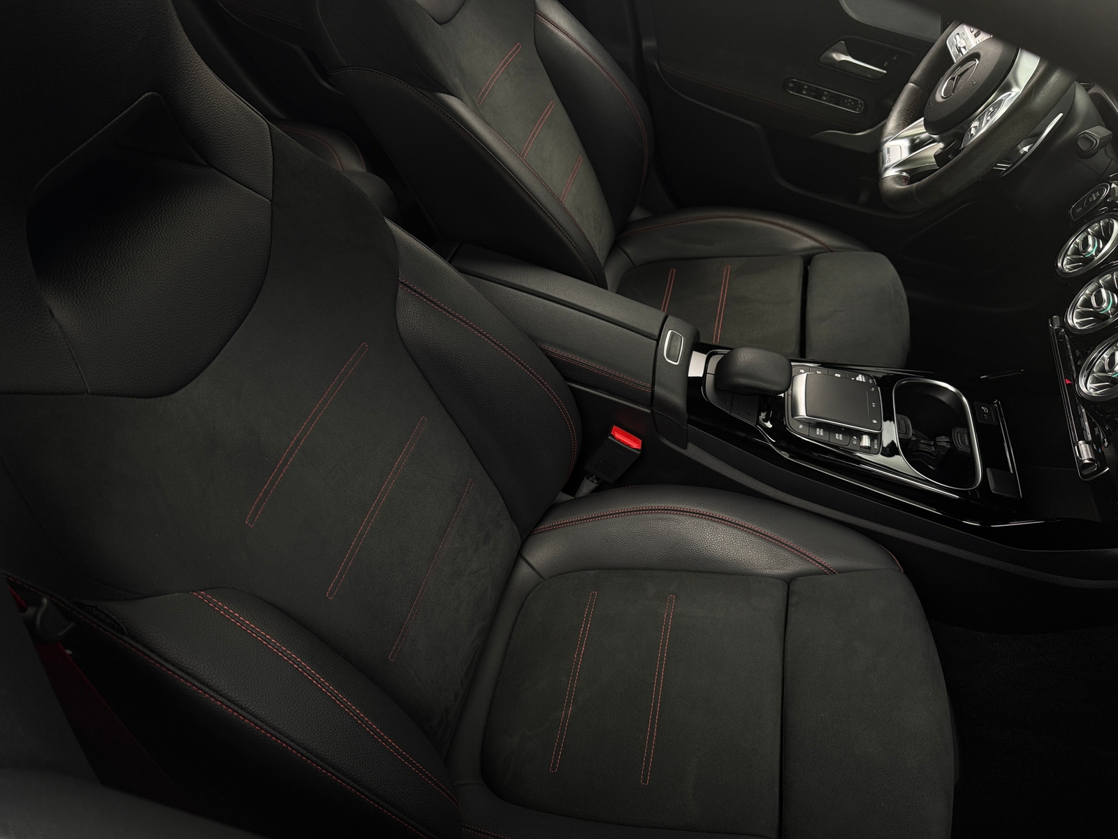 Thumbnail: 2021 Mercedes-Benz CLA - 2