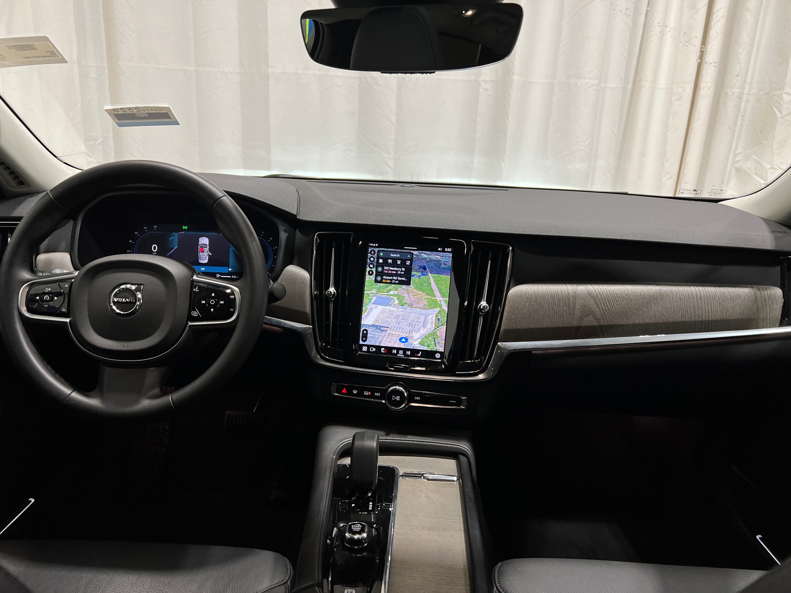 Thumbnail: 2024 Volvo S90 - 2