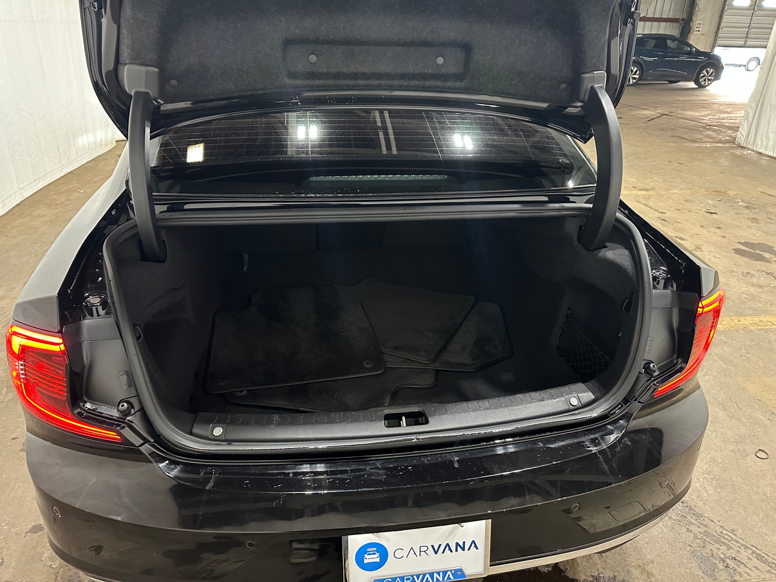 Thumbnail: 2024 Volvo S90 - 6