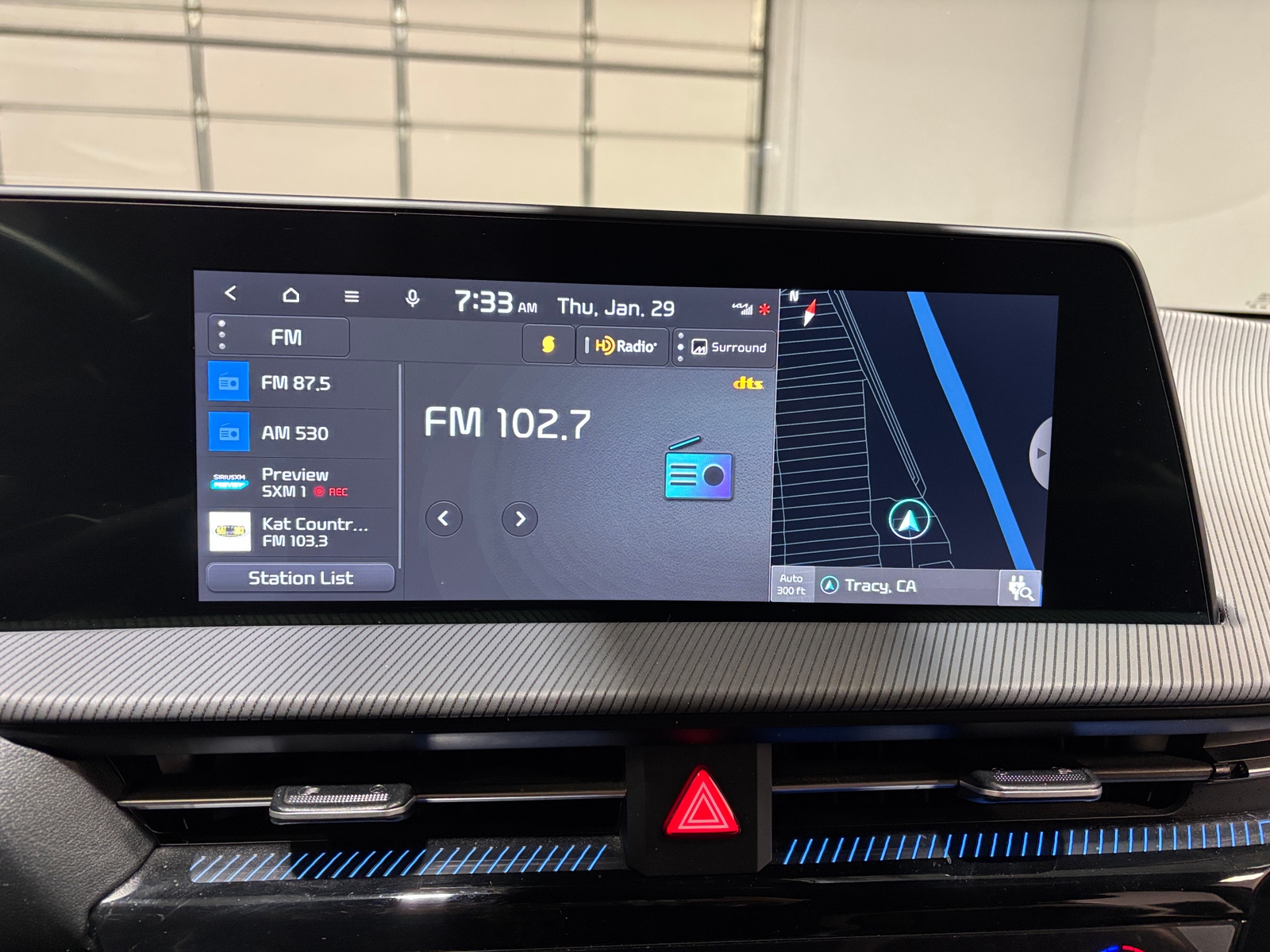 Thumbnail: 2022 Kia EV6 - 3