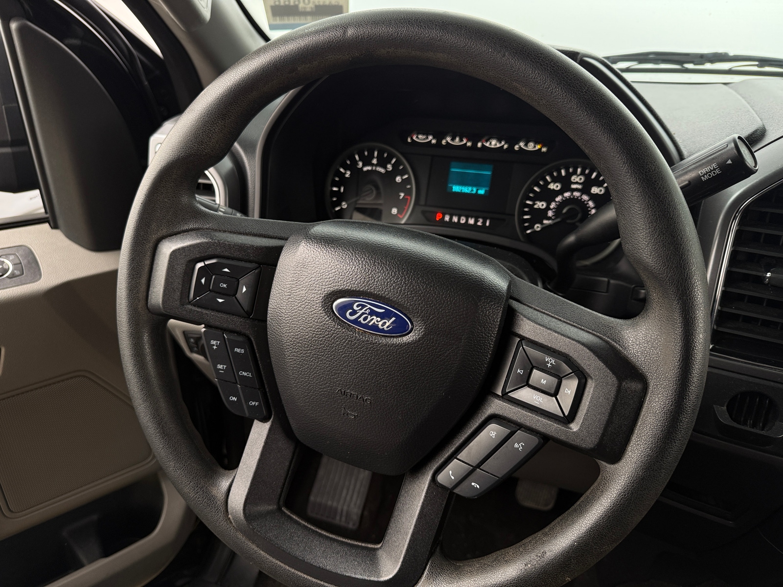 Thumbnail: 2018 Ford Econoline - 5