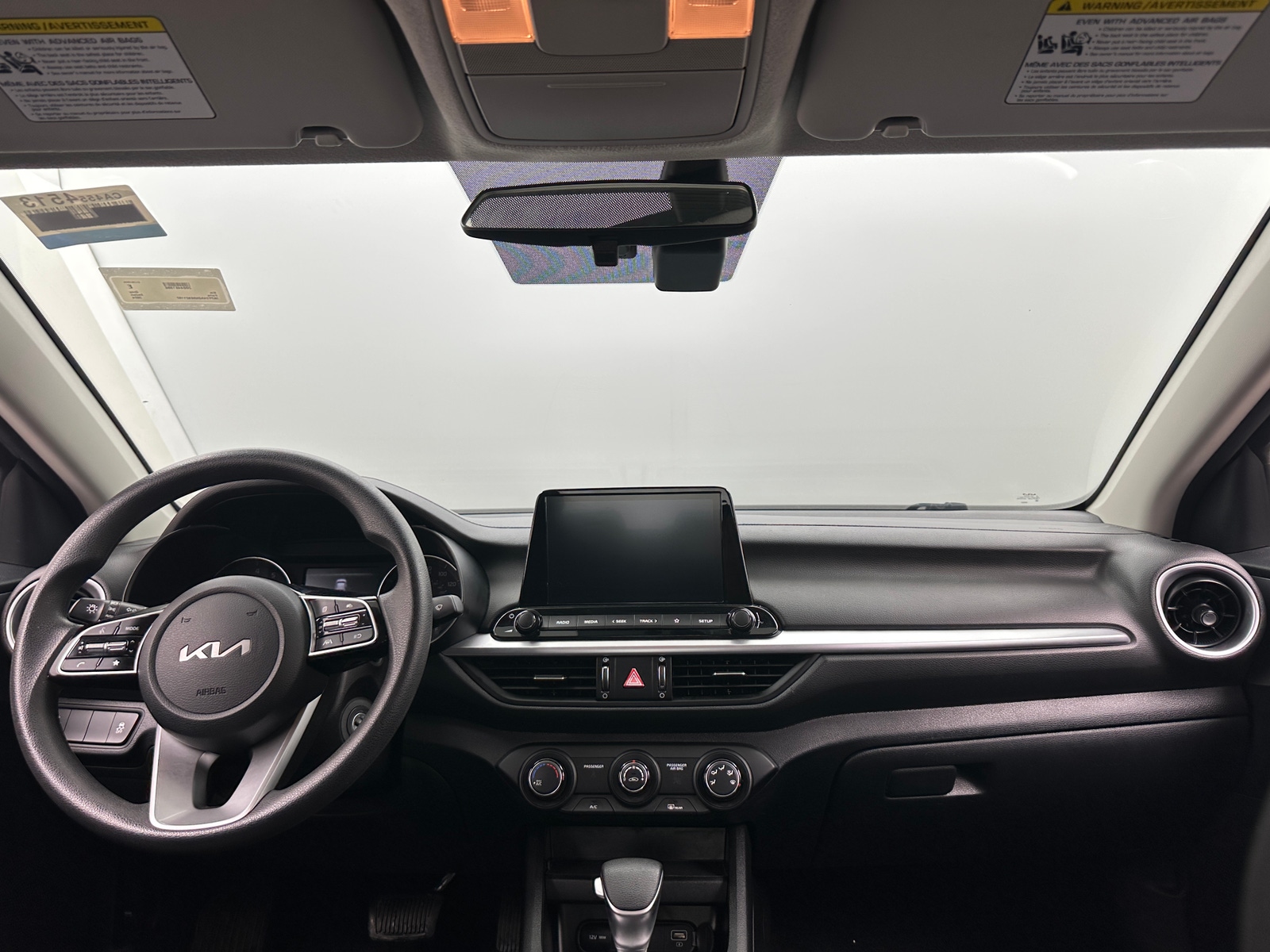 Thumbnail: 2024 Kia Forte - 3