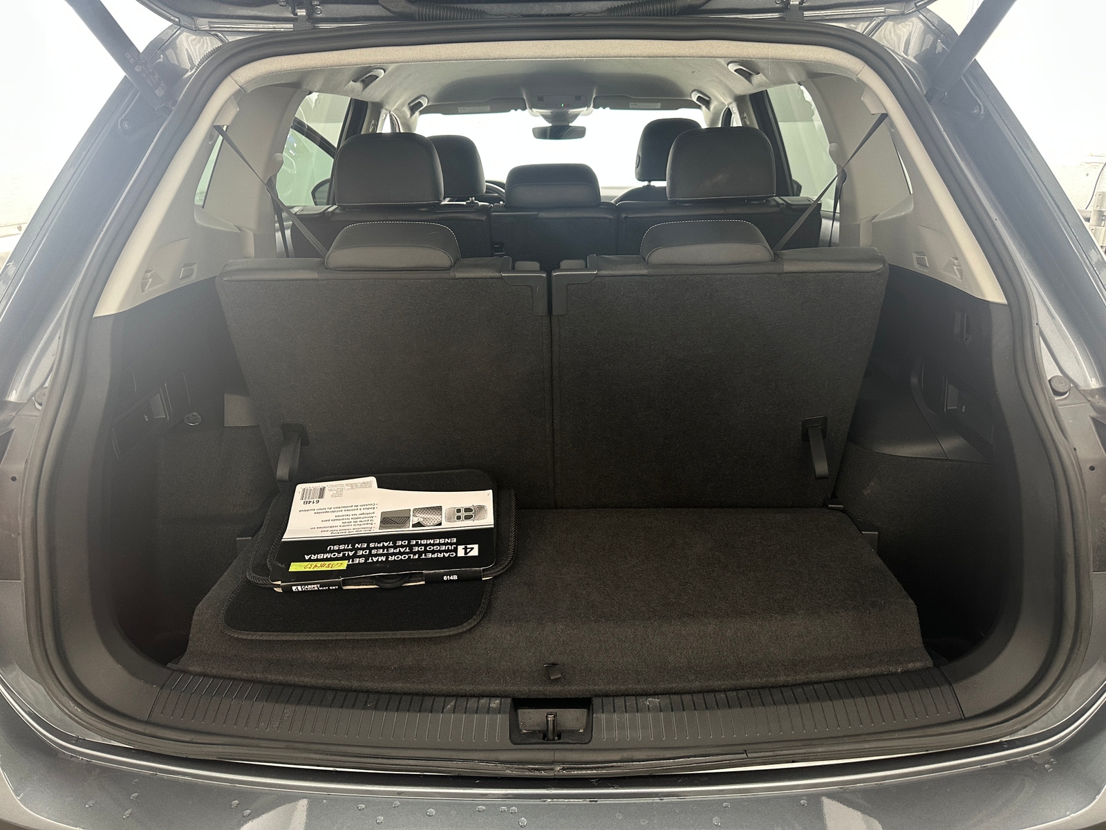 Thumbnail: 2024 Volkswagen Tiguan - 6