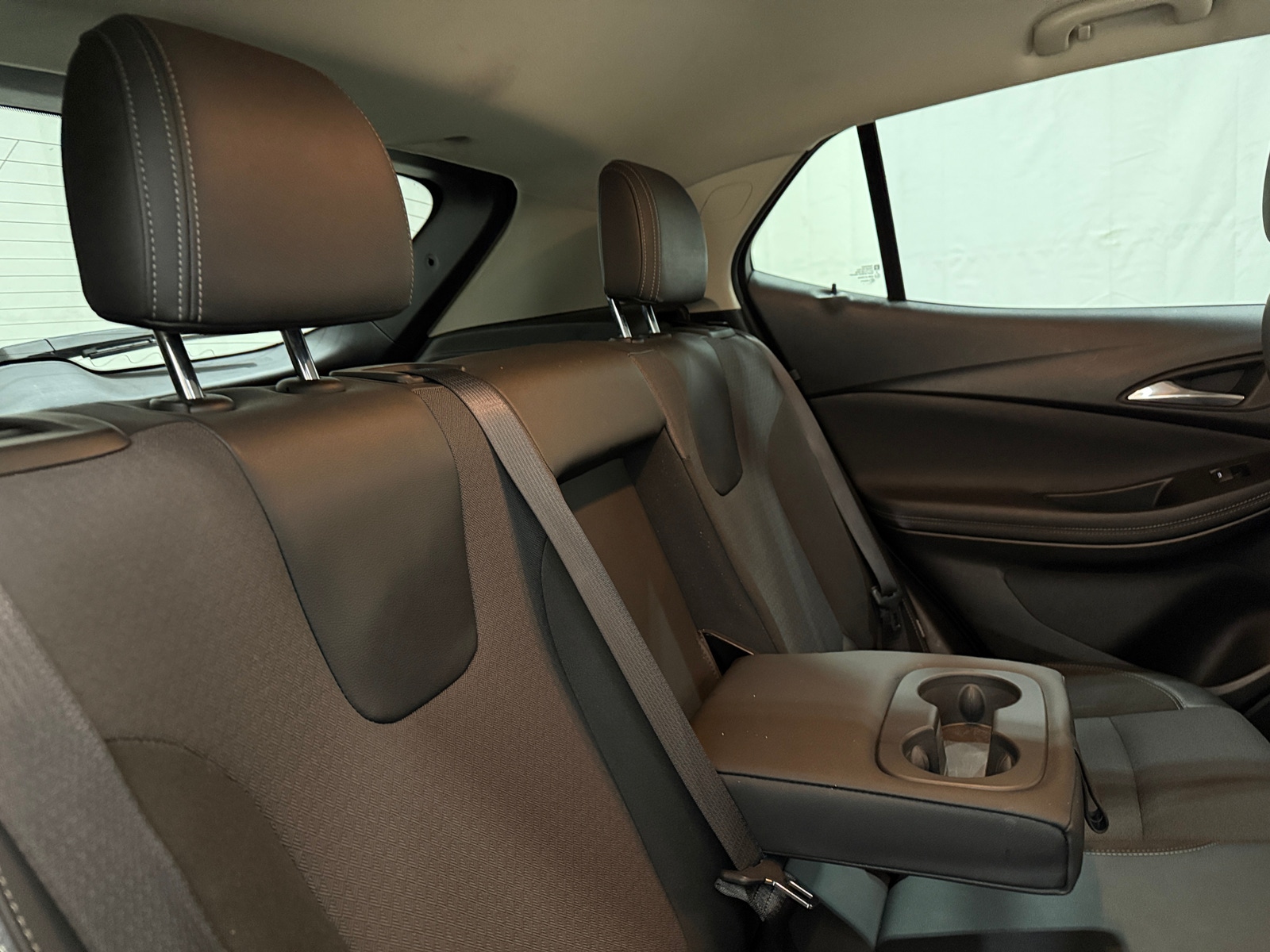 Thumbnail: 2022 Buick Encore GX - 6