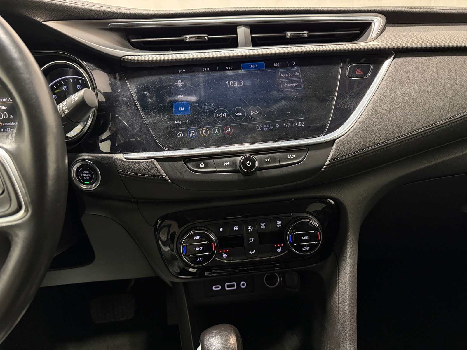 Thumbnail: 2022 Buick Encore GX - 4