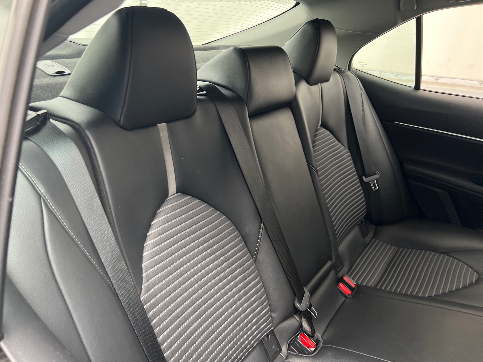 Thumbnail: 2021 Toyota Camry - 5