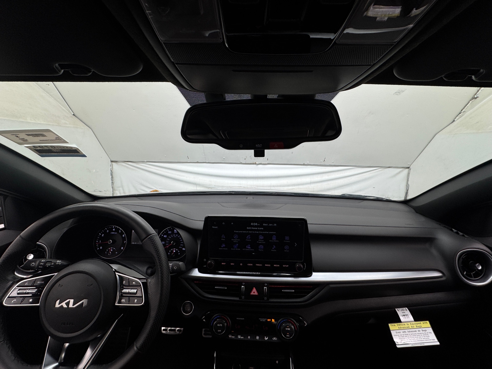 Thumbnail: 2023 Kia Forte - 2