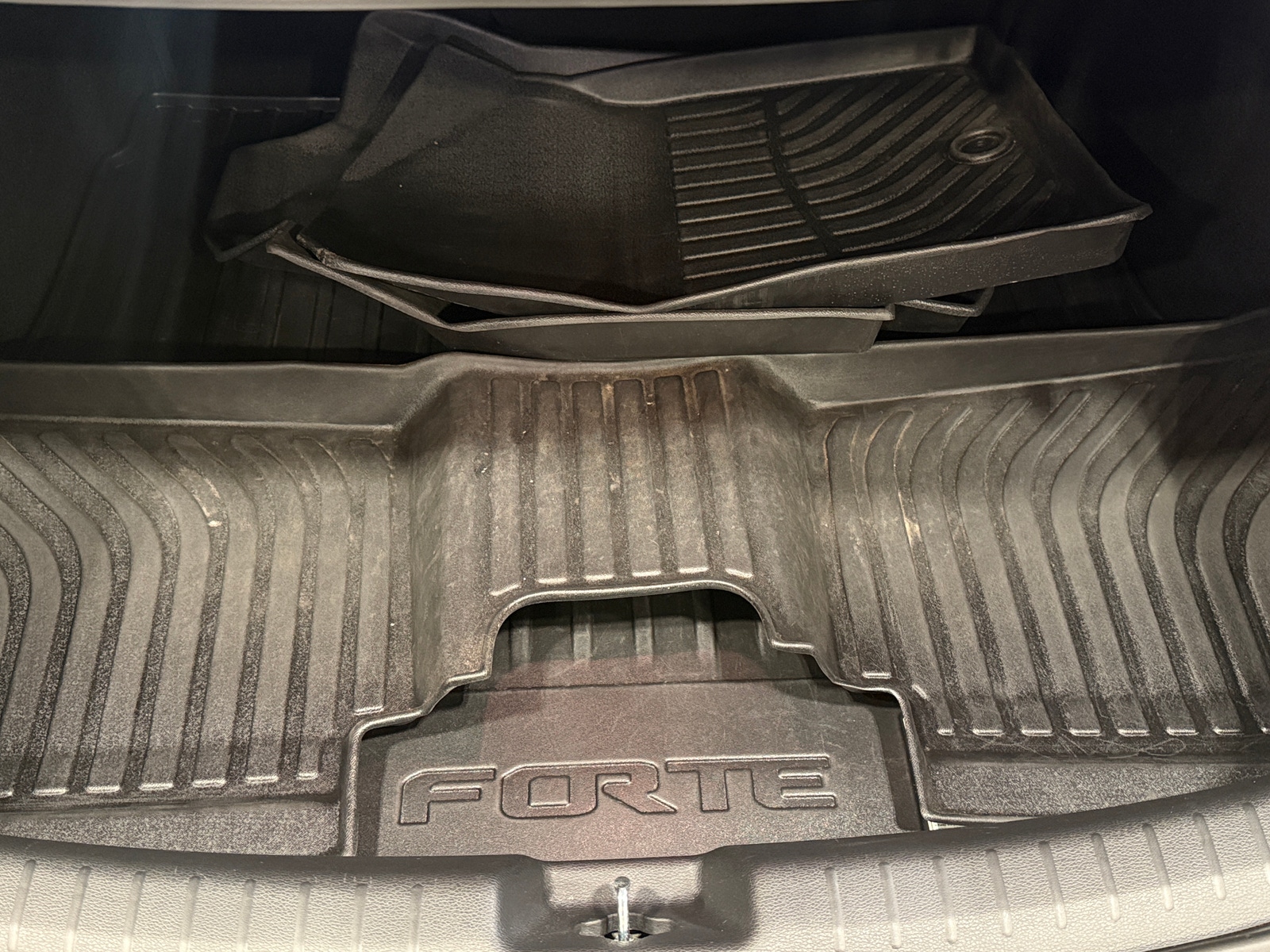 Thumbnail: 2023 Kia Forte - 6