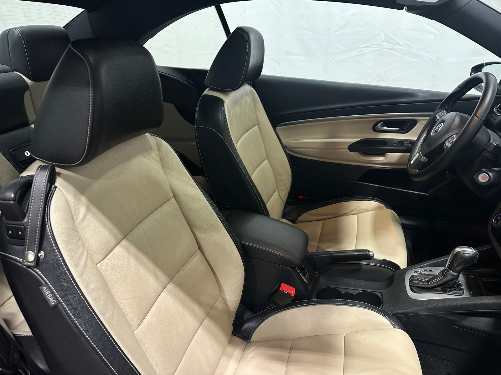 Thumbnail: 2015 Volkswagen Eos - 6