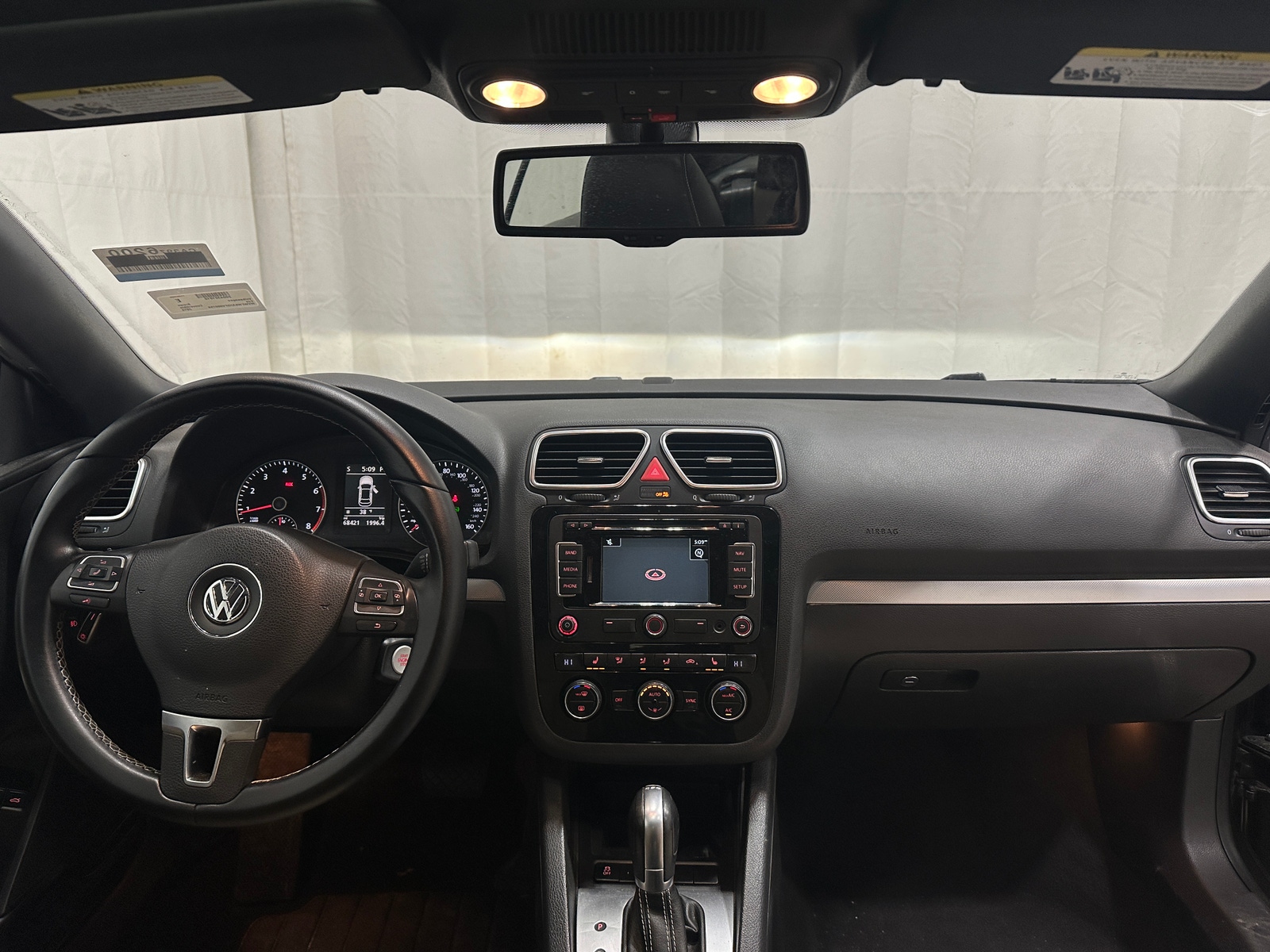 Thumbnail: 2015 Volkswagen Eos - 3