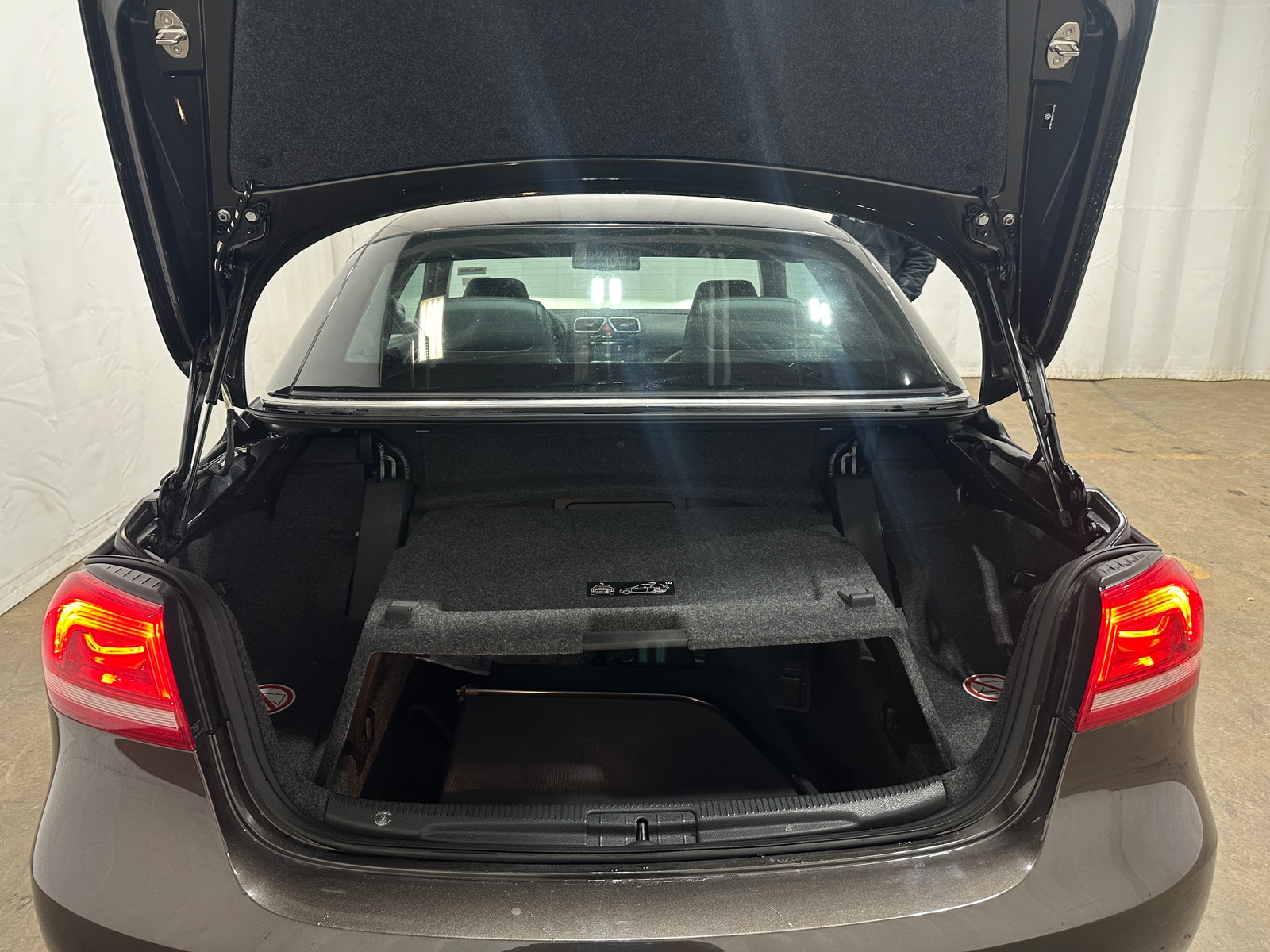 Thumbnail: 2015 Volkswagen Eos - 7