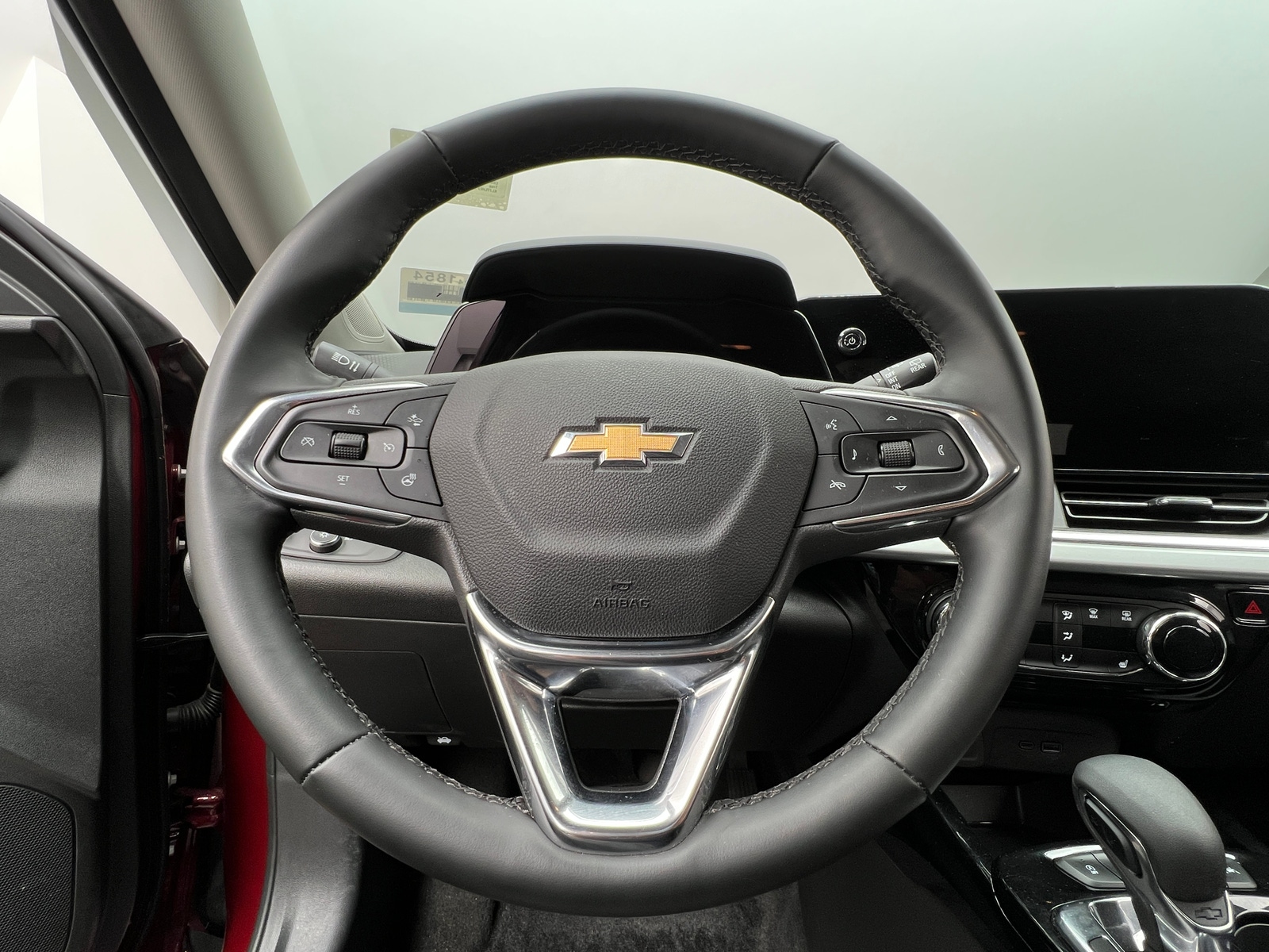 Thumbnail: 2025 Chevrolet Trax - 5