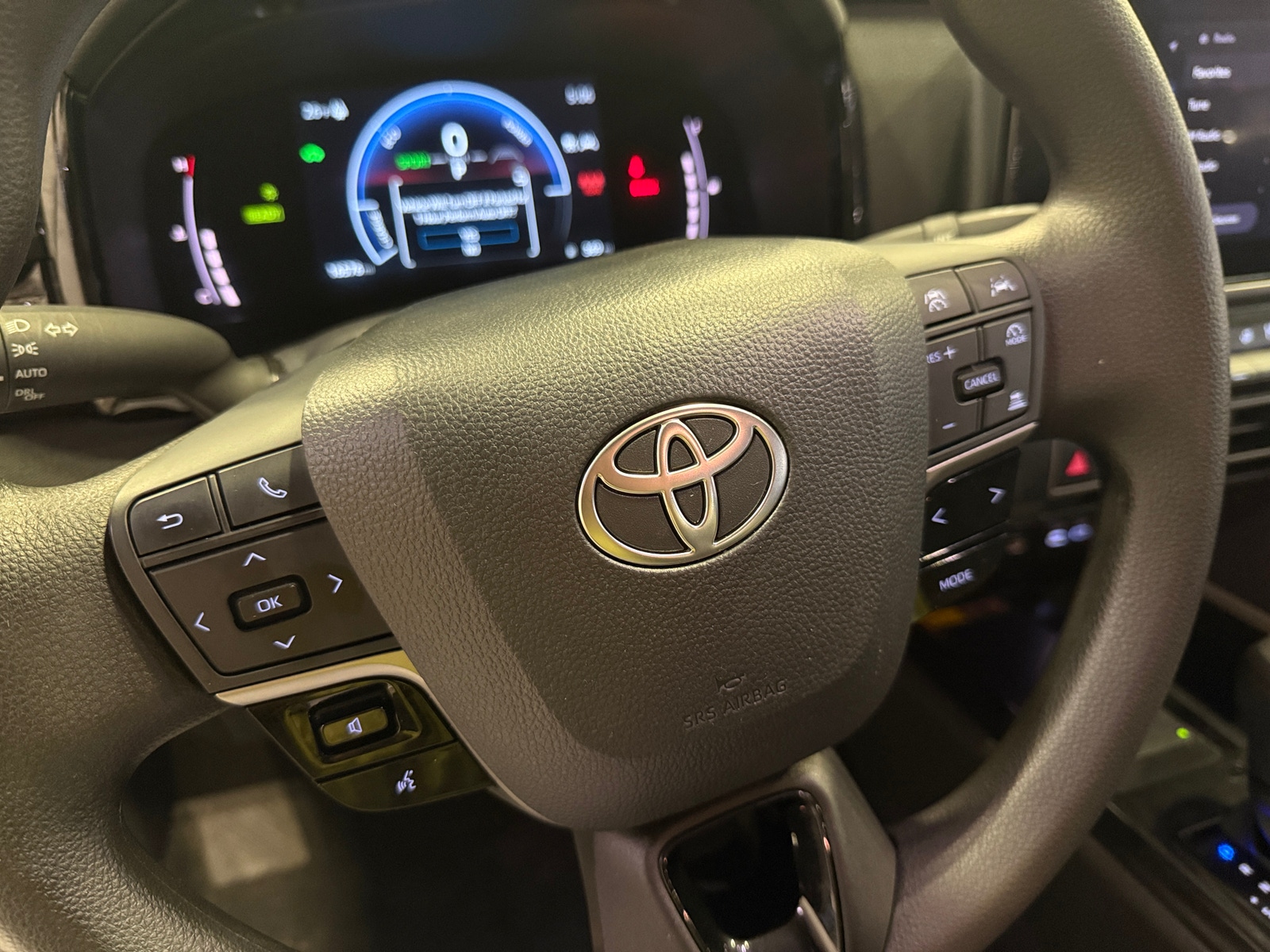 Thumbnail: 2025 Toyota Camry - 5