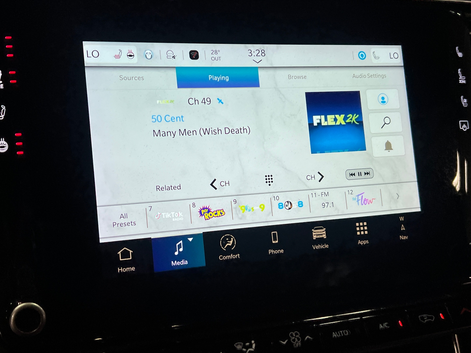 Thumbnail: 2024 Jeep Wagoneer - 3