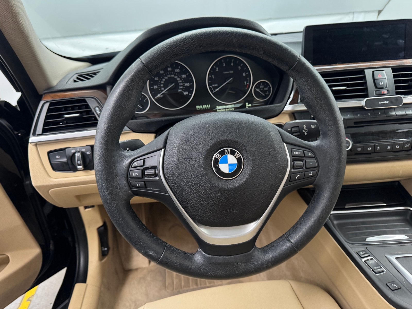 Thumbnail: 2014 BMW 3 Series - 4