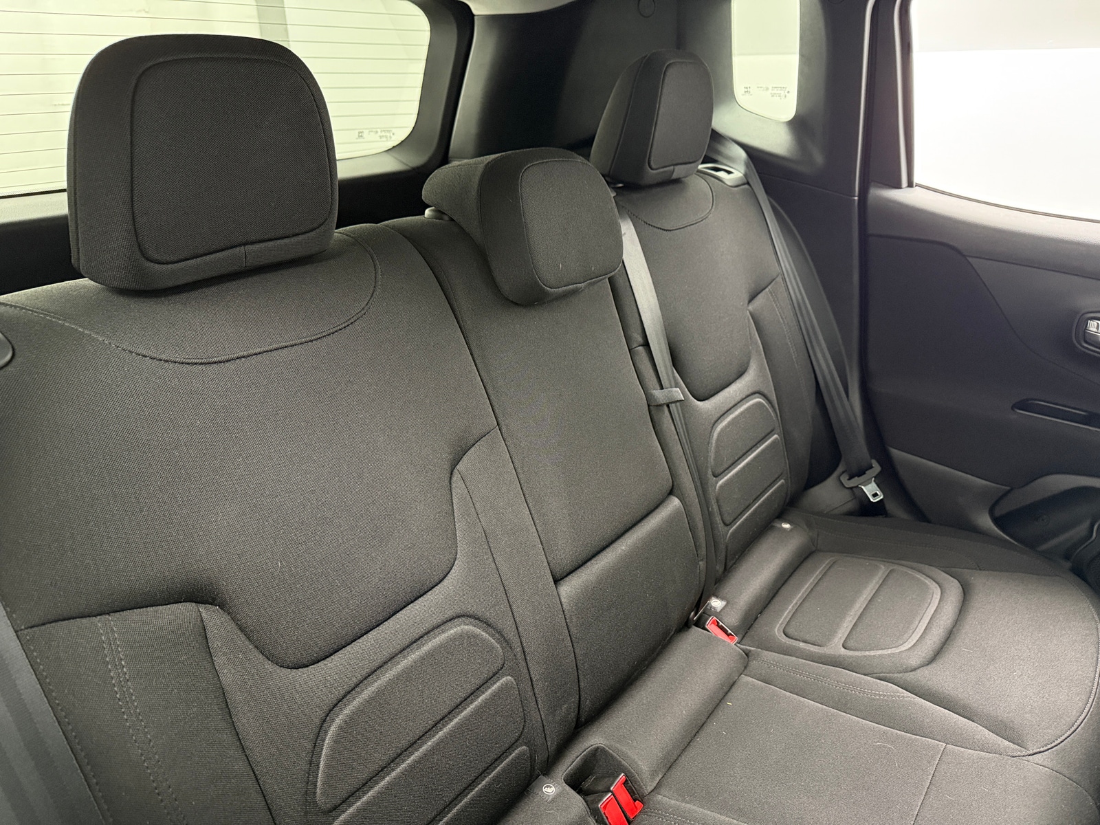 Thumbnail: 2020 Jeep Renegade - 6