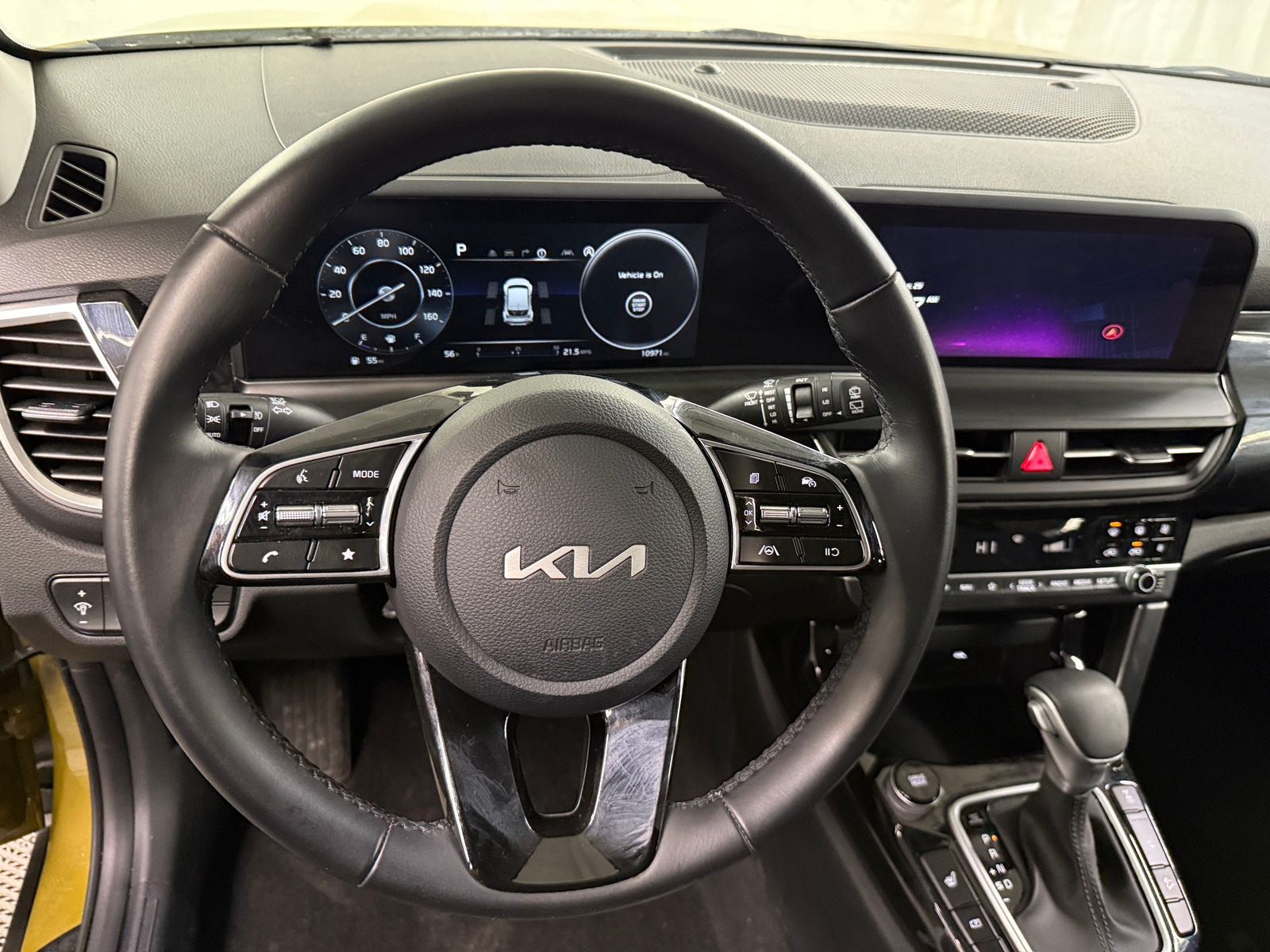 Thumbnail: 2024 Kia Seltos - 4