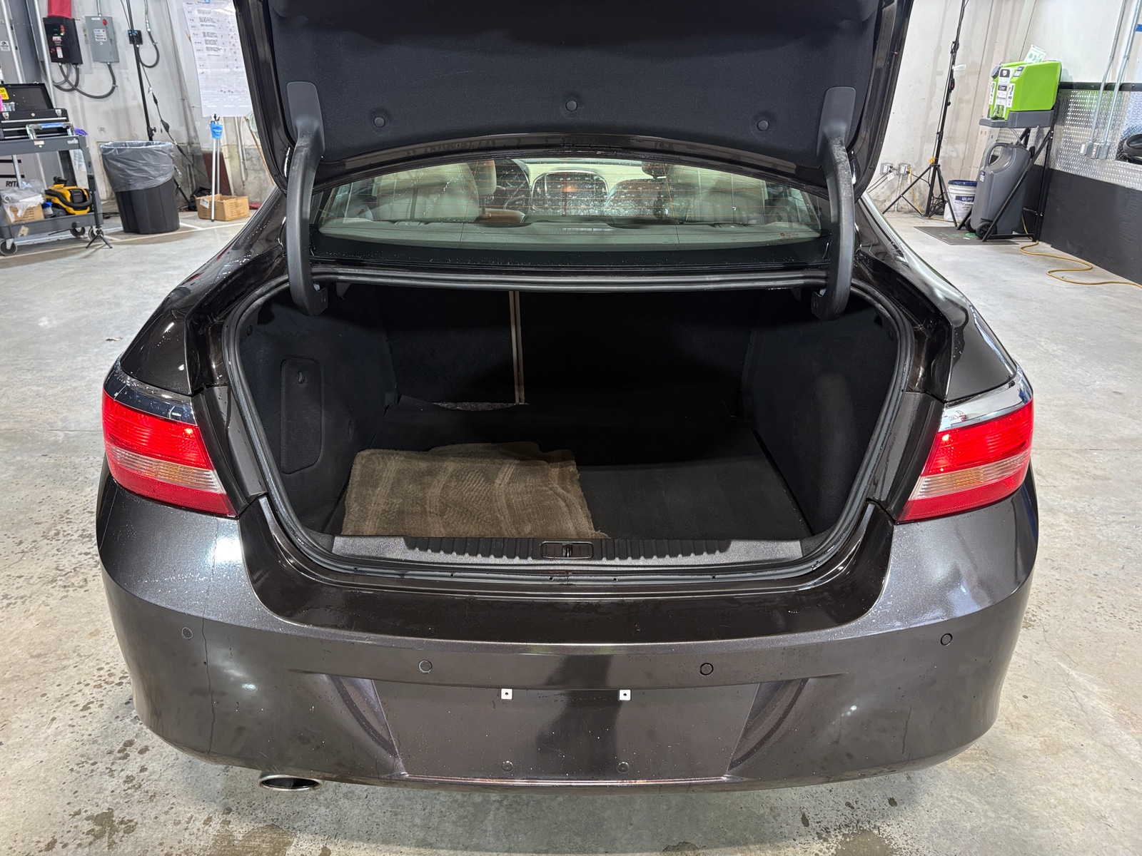 Thumbnail: 2014 Buick Verano - 7