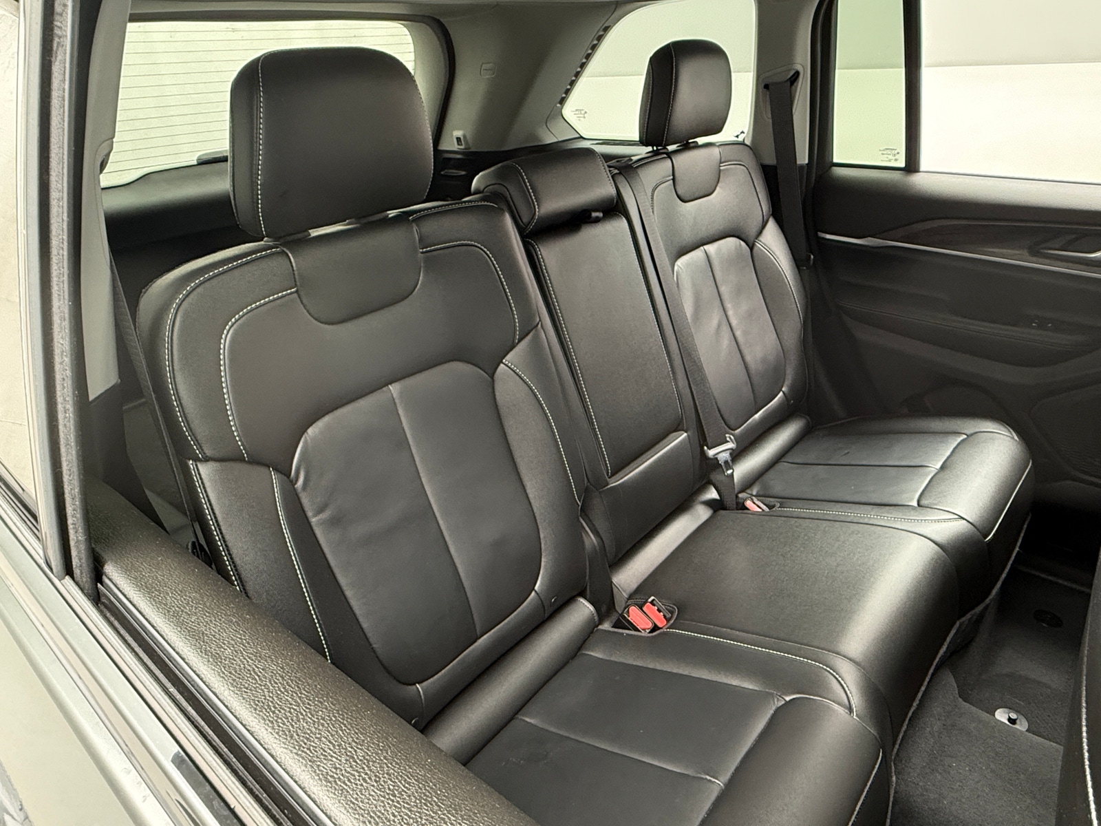 Thumbnail: 2023 Jeep Grand Cherokee - 5