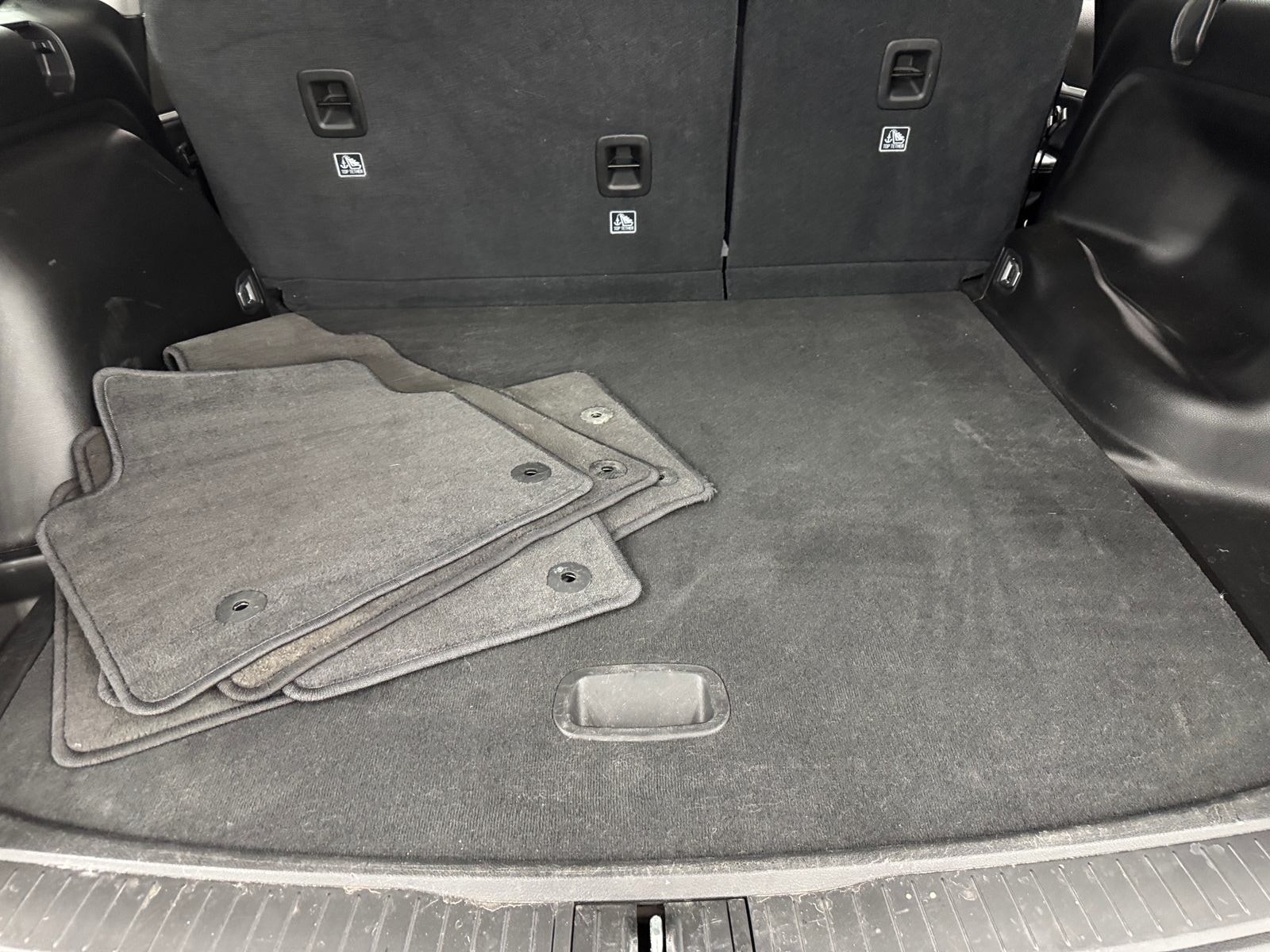 Thumbnail: 2023 Jeep Grand Cherokee - 6