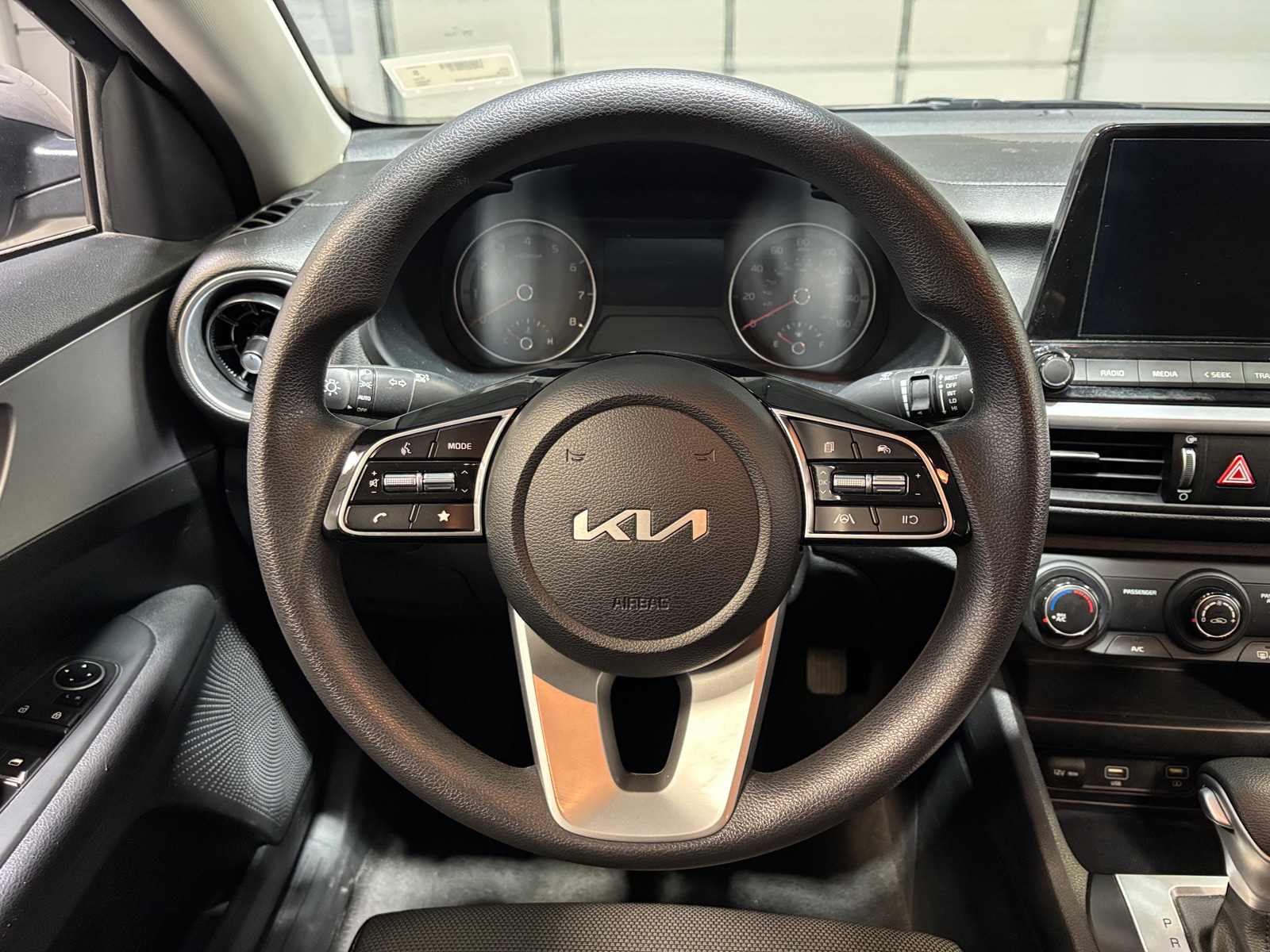 Thumbnail: 2024 Kia Forte - 5