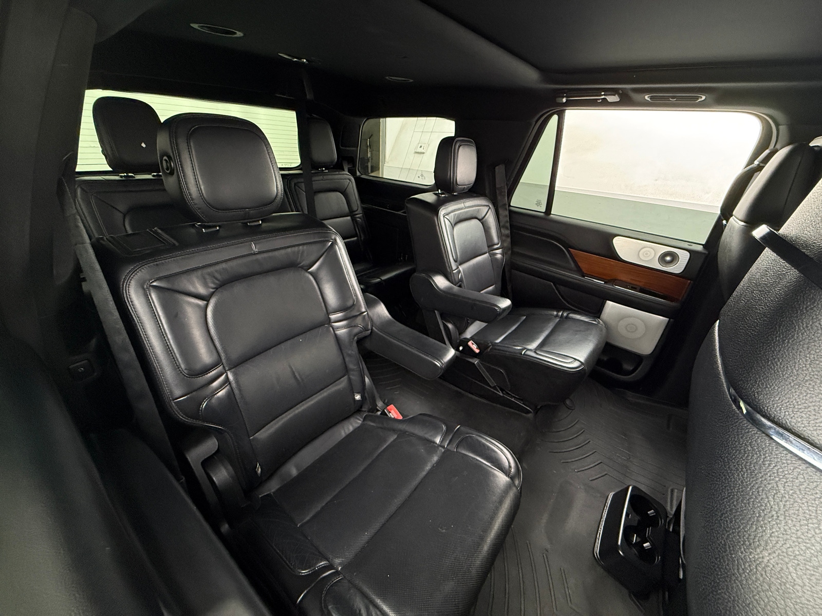 Thumbnail: 2019 Lincoln Navigator - 5