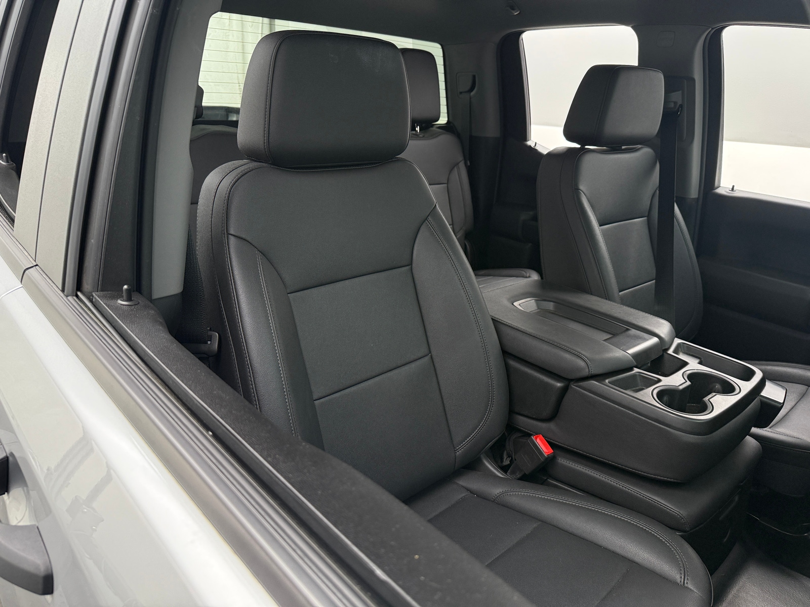 Thumbnail: 2022 Chevrolet Silverado 1500 - 2