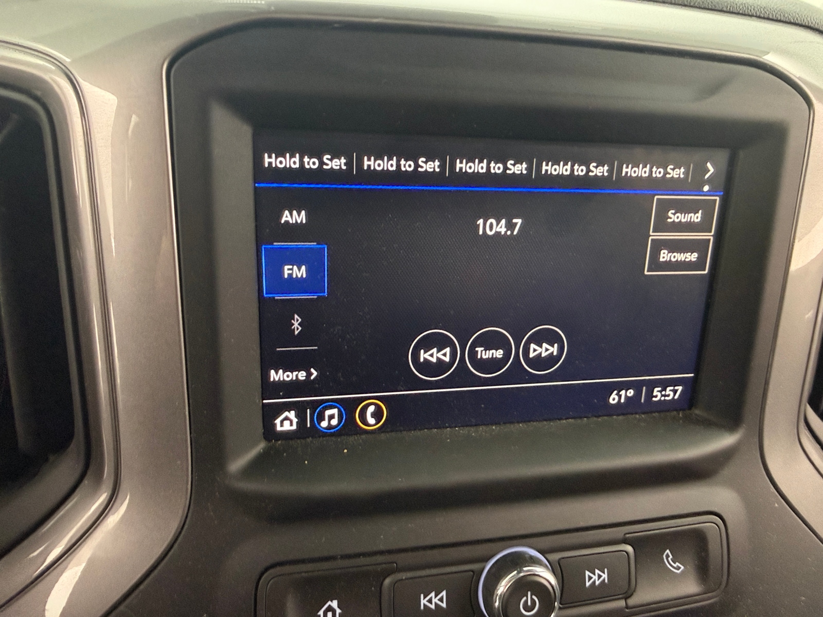 Thumbnail: 2022 Chevrolet Silverado 1500 - 4