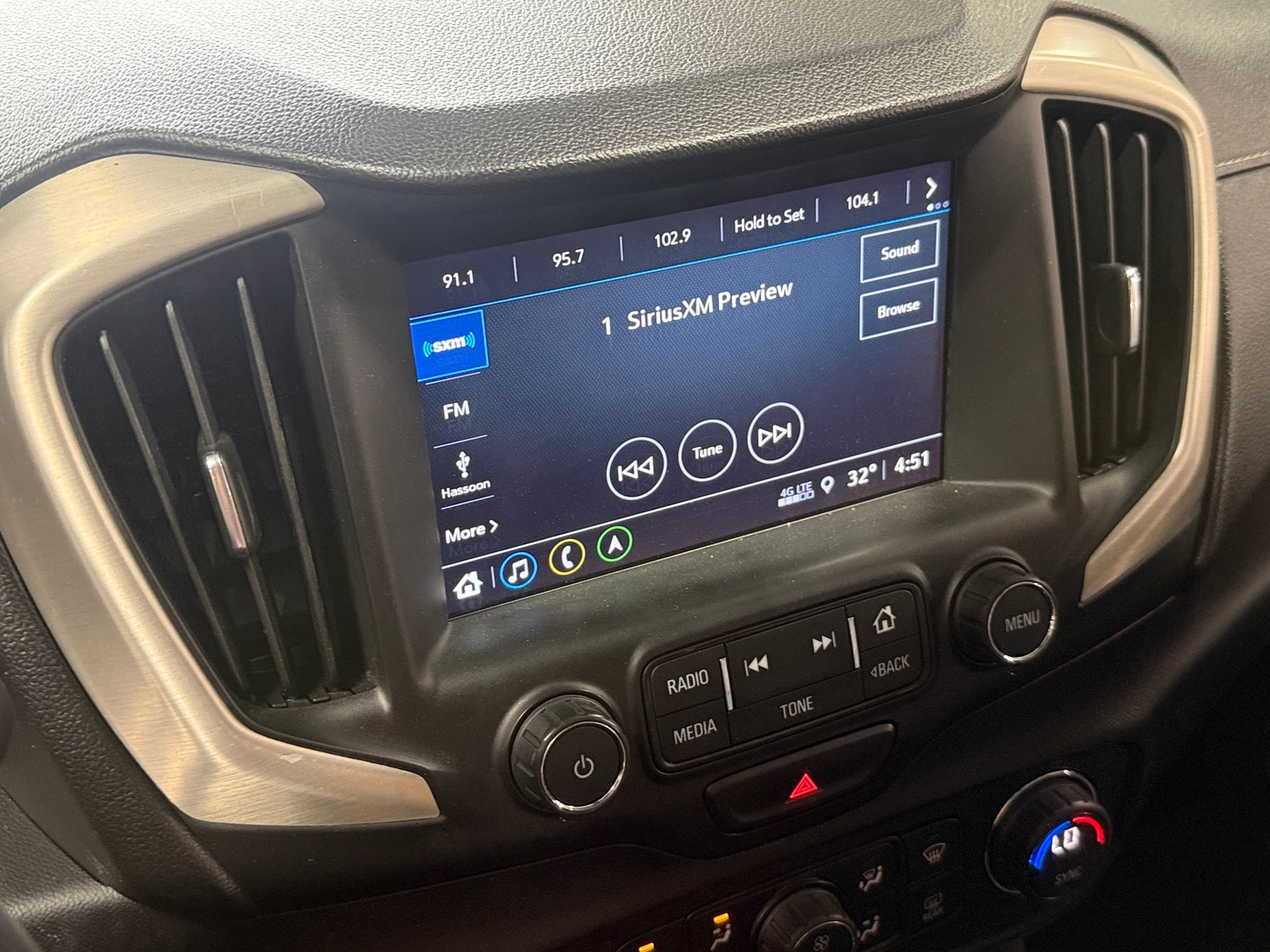 Thumbnail: 2018 GMC Terrain - 3