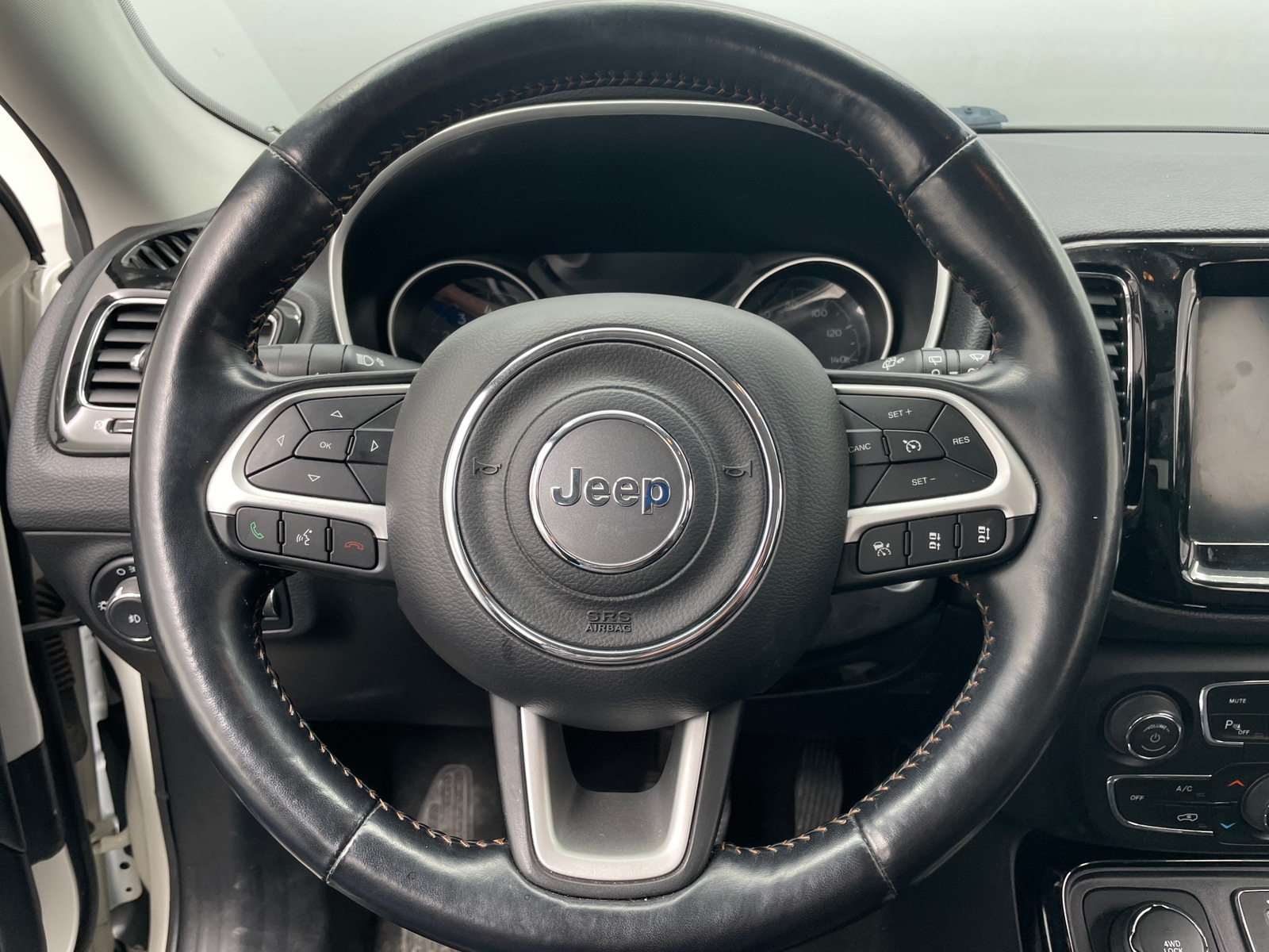 Thumbnail: 2021 Jeep Compass - 4