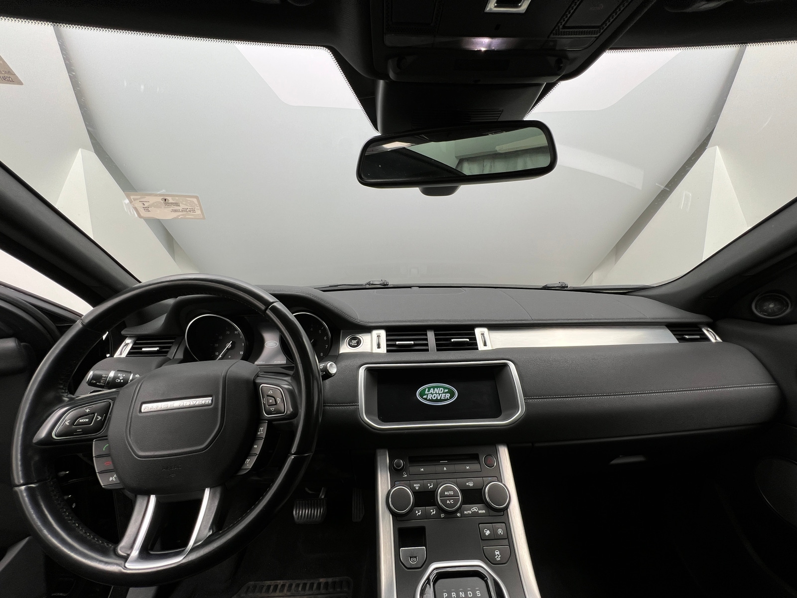 Thumbnail: 2017 Land Rover Range Rover Evoque - 2