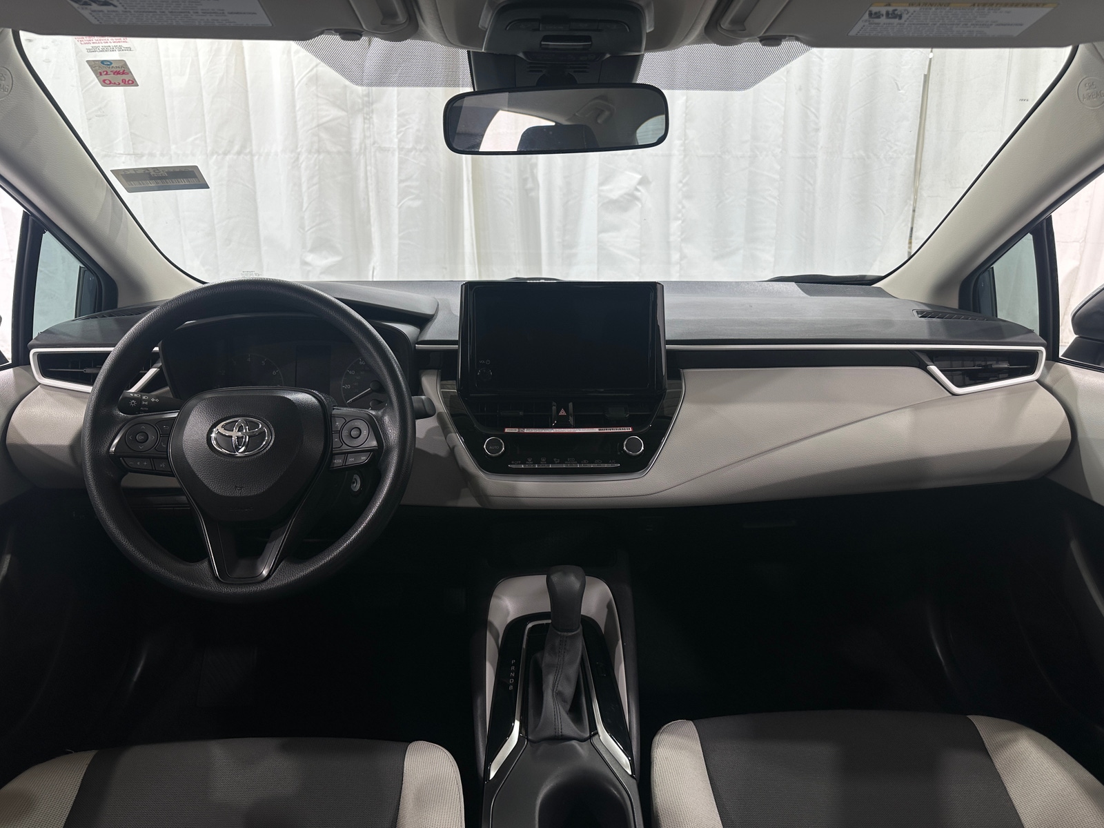 Thumbnail: 2025 Toyota Corolla - 3