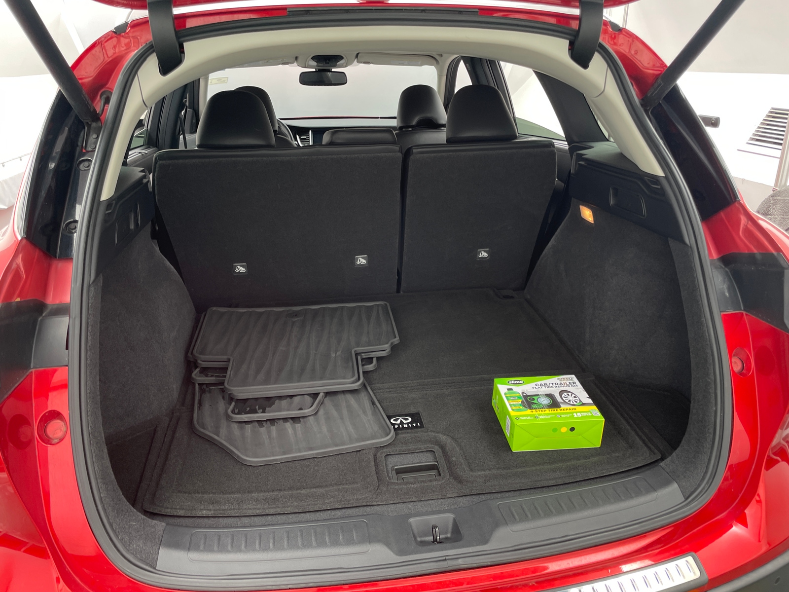 Thumbnail: 2021 INFINITI QX50 - 6