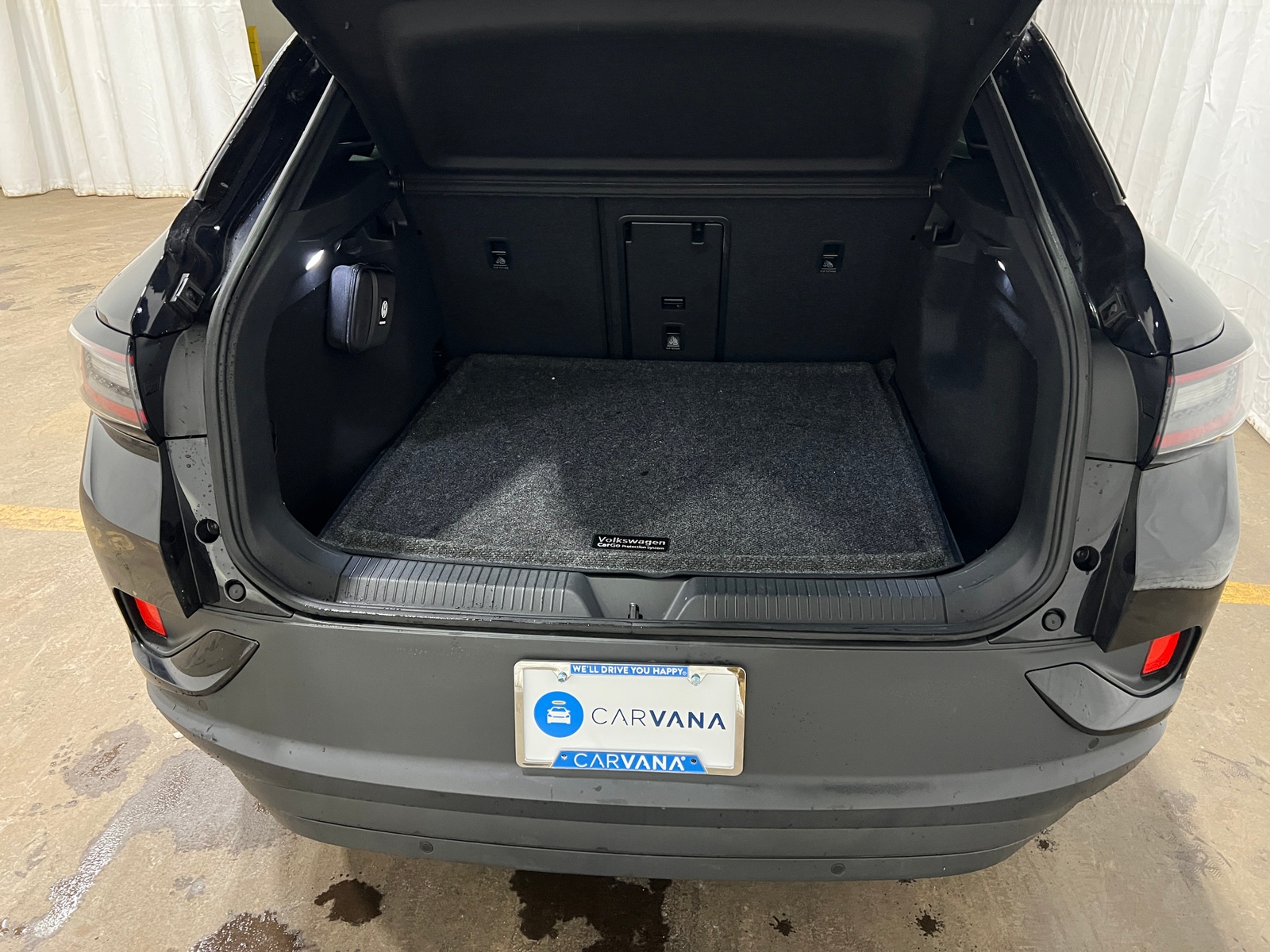 Thumbnail: 2023 Volkswagen ID.4 - 6