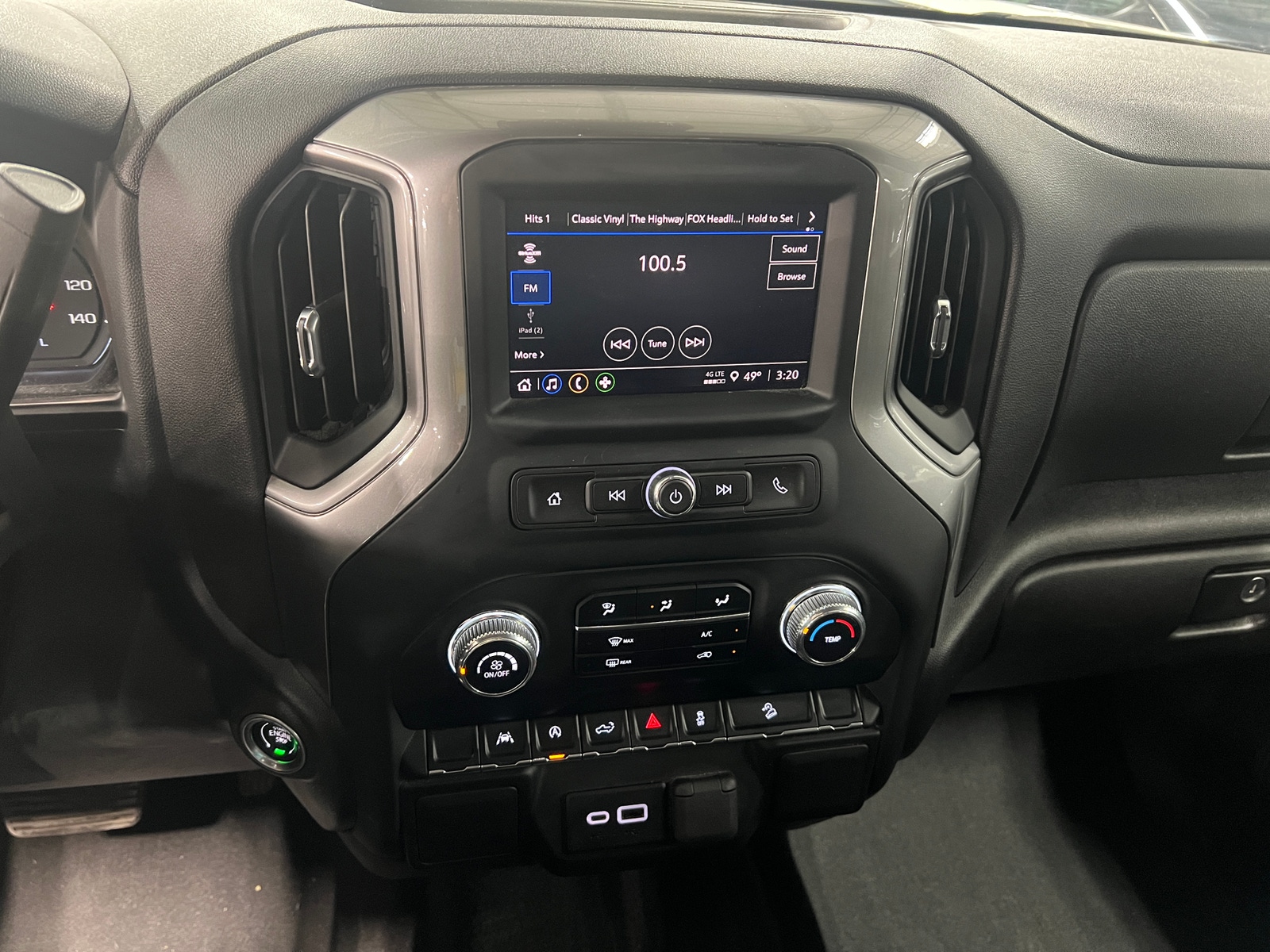 Thumbnail: 2024 GMC Sierra 1500 - 4