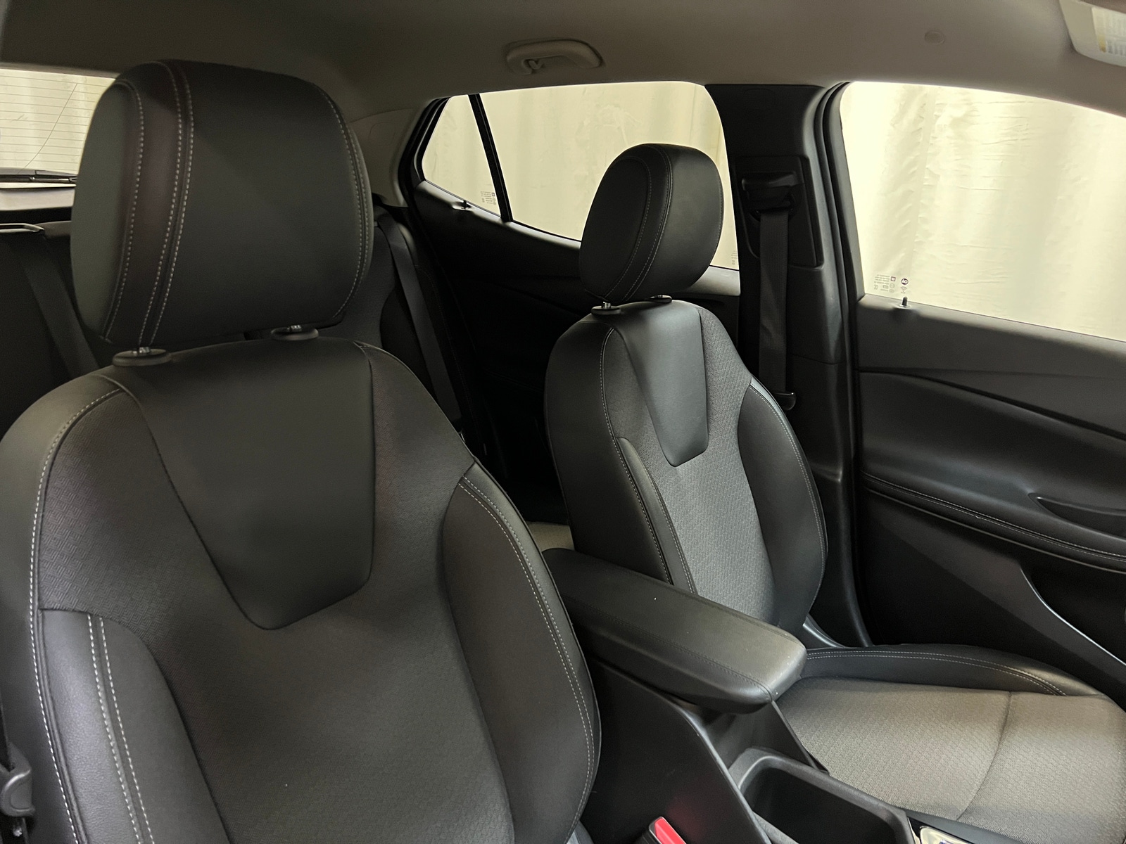 Thumbnail: 2025 Buick Encore GX - 2