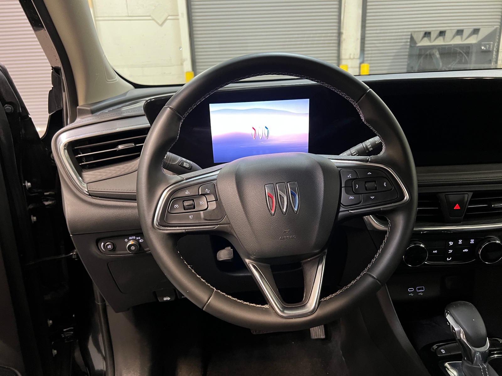 Thumbnail: 2025 Buick Encore GX - 5