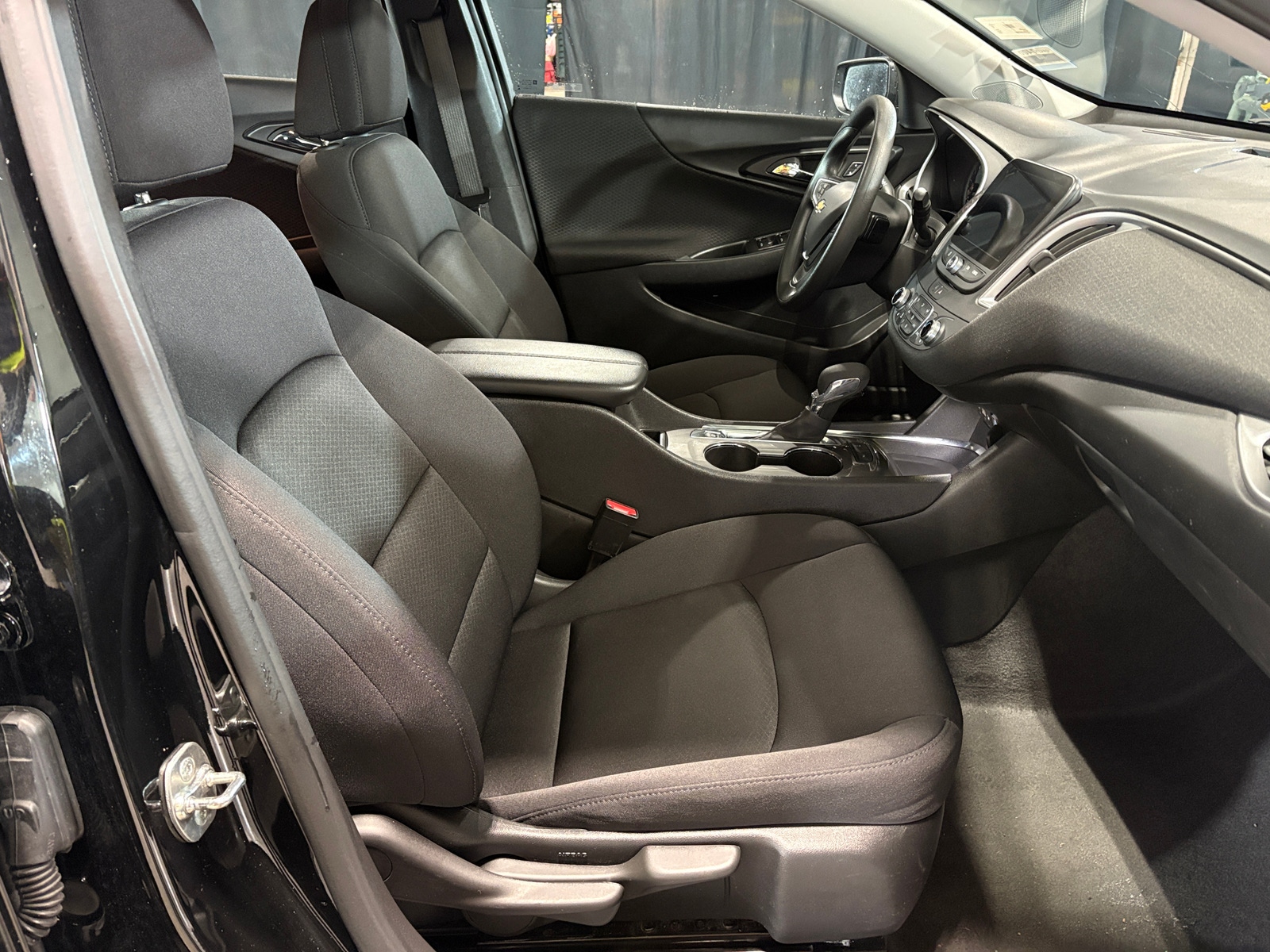 Thumbnail: 2024 Chevrolet Malibu - 2