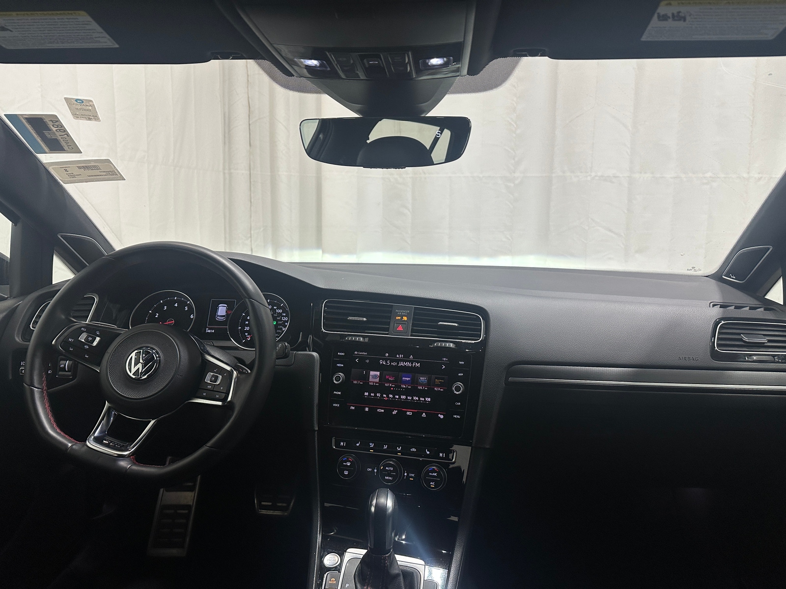 Thumbnail: 2021 Volkswagen Golf - 2