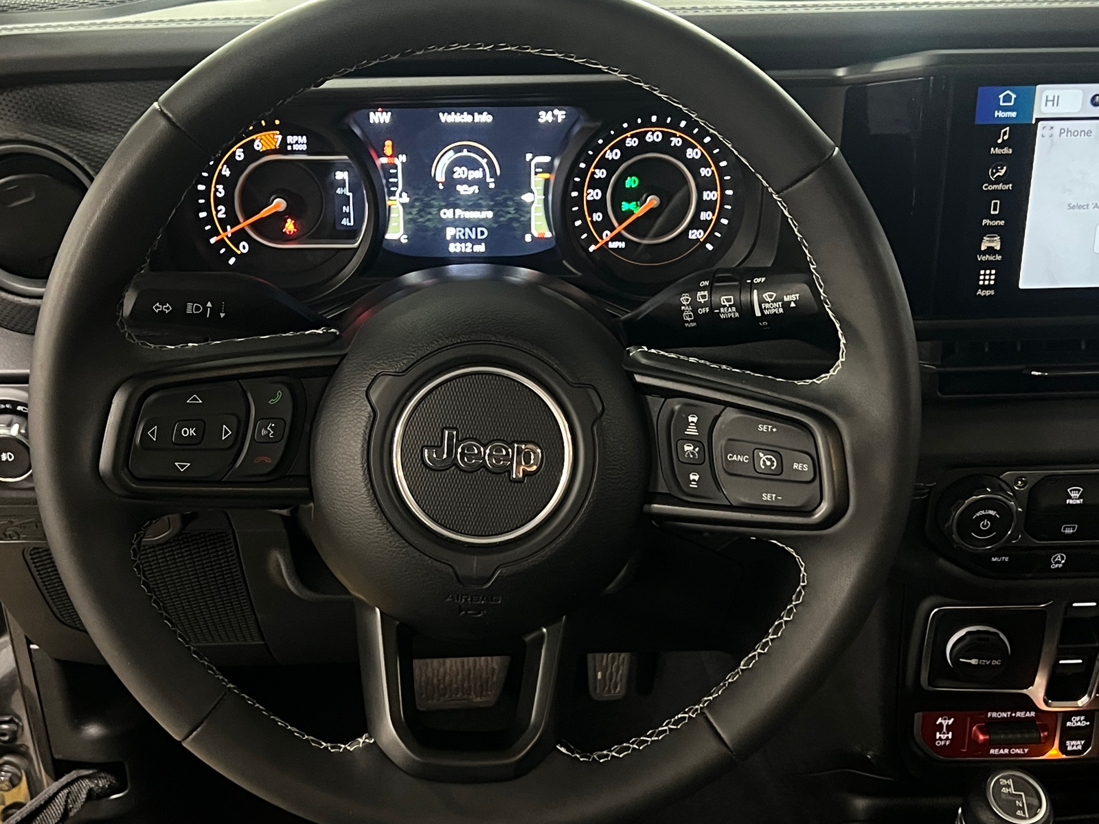 Thumbnail: 2025 Jeep Wrangler - 5