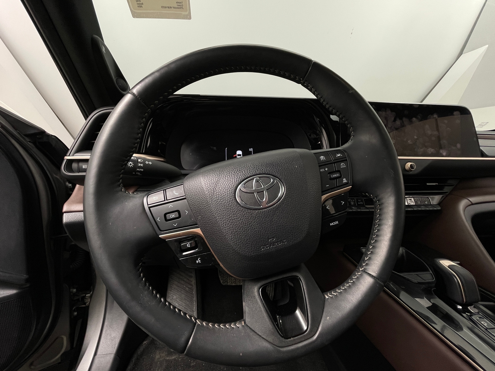 Thumbnail: 2024 Toyota Crown - 4