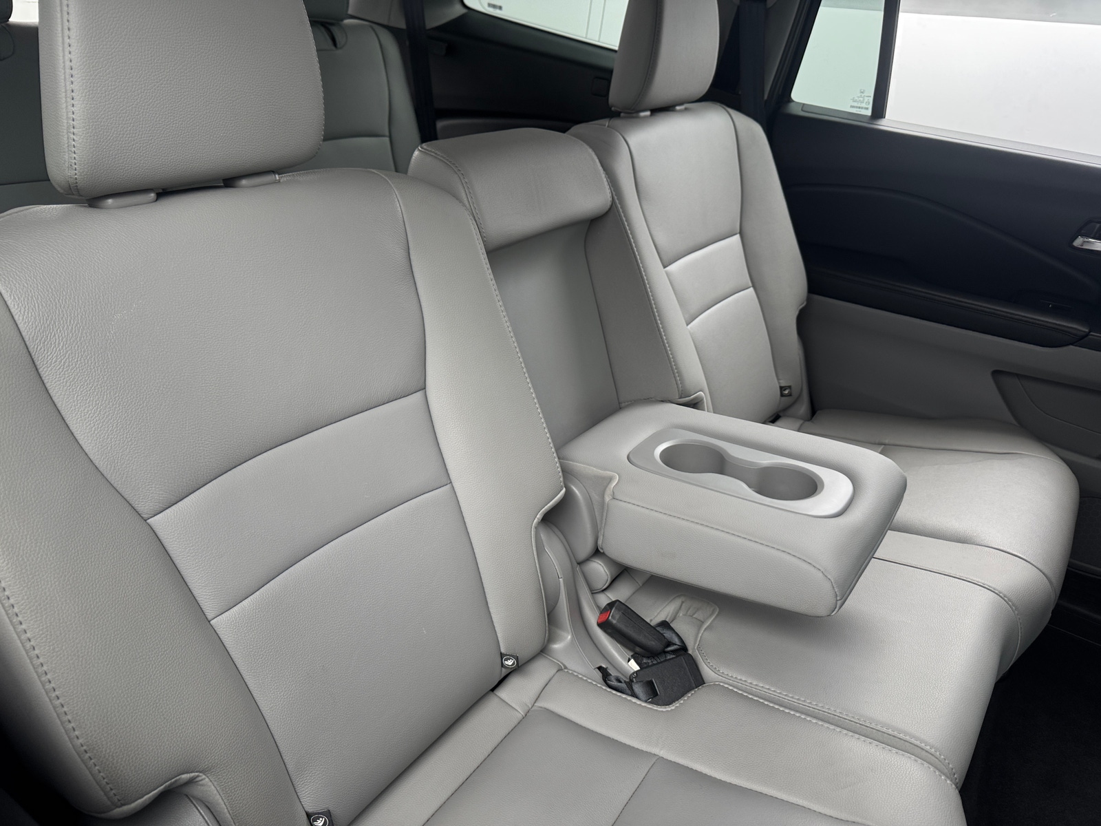 Thumbnail: 2016 Honda Pilot - 5